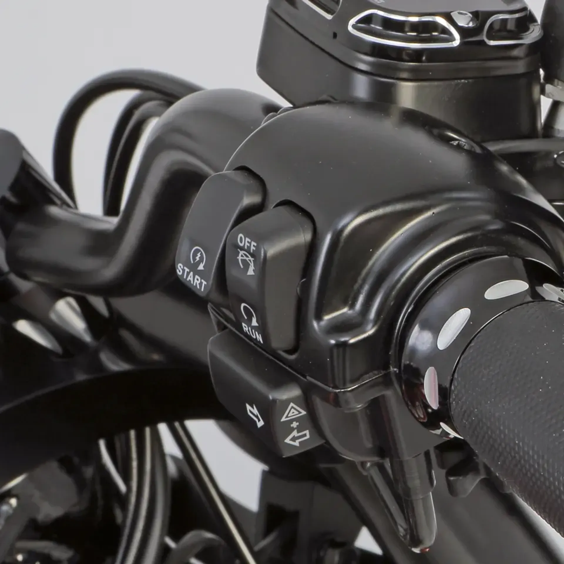 GZP Blck LED switchkit Softail+Dyna 07up