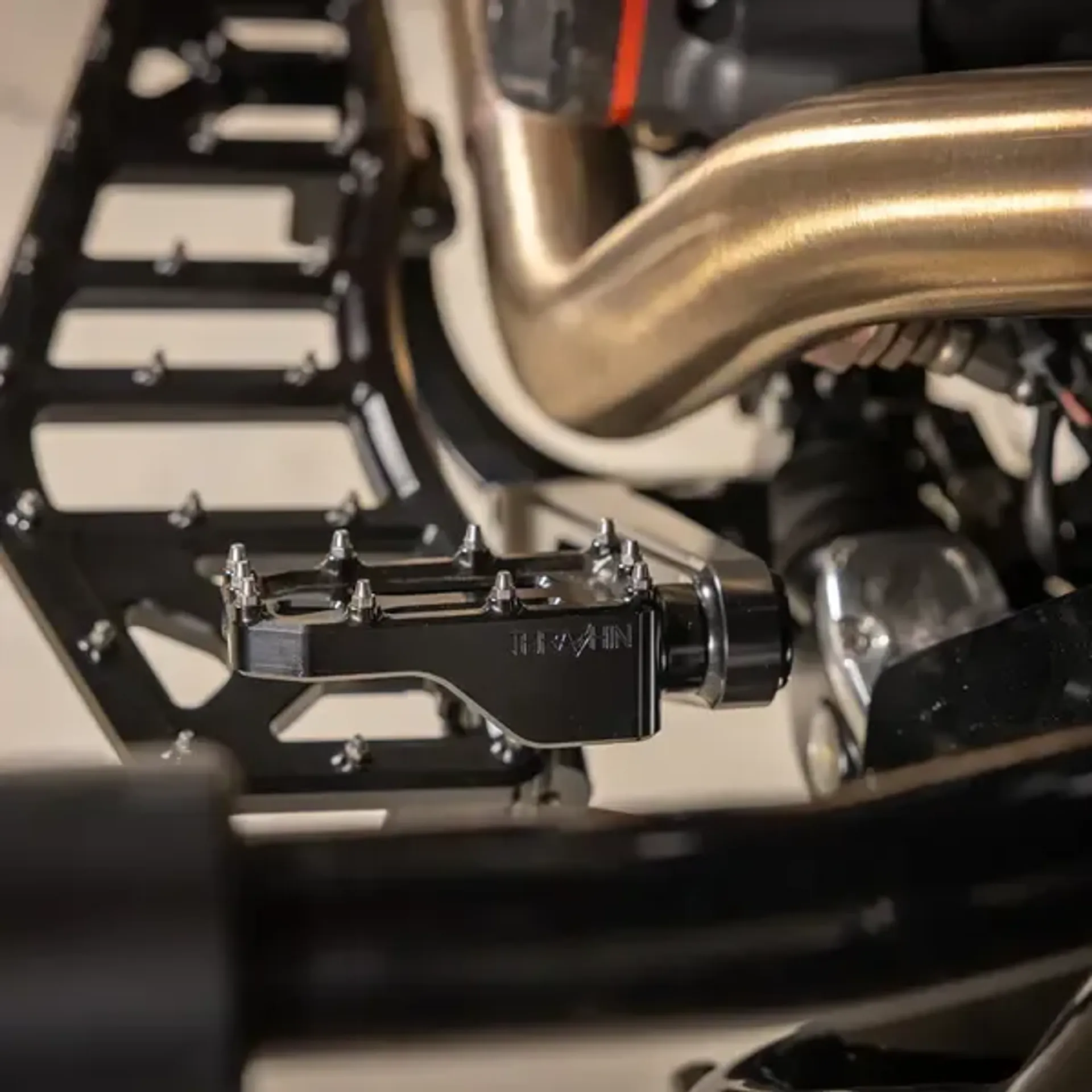 Pedal brake aggressor touring