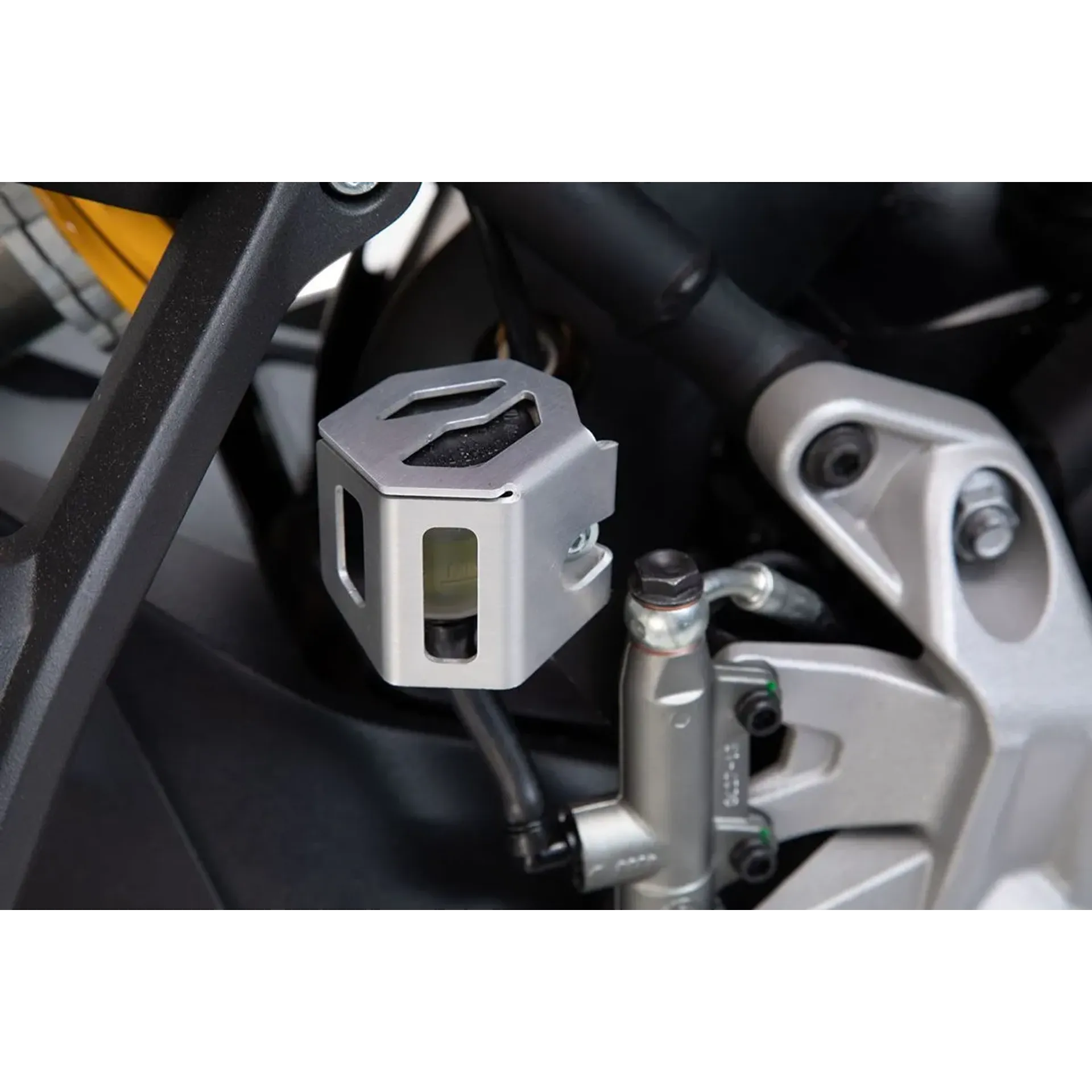 Brake Reservoir Guard