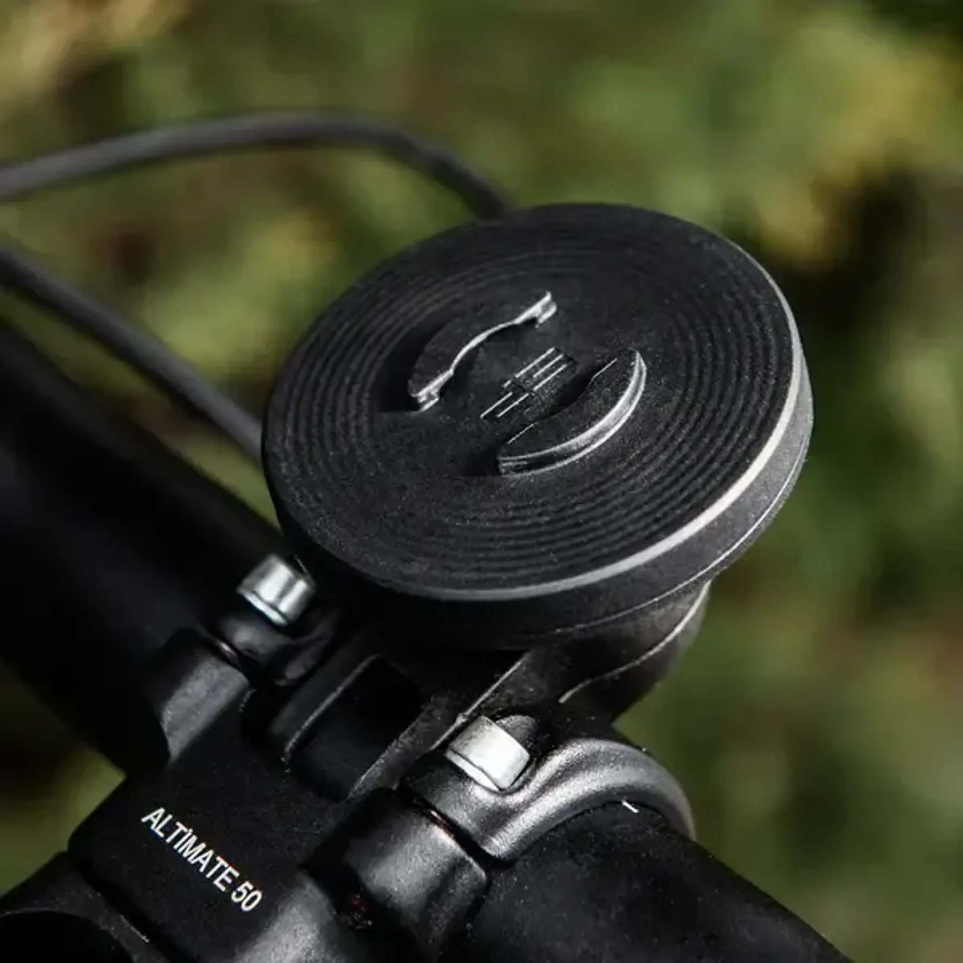 Module charging wireless e-cap
