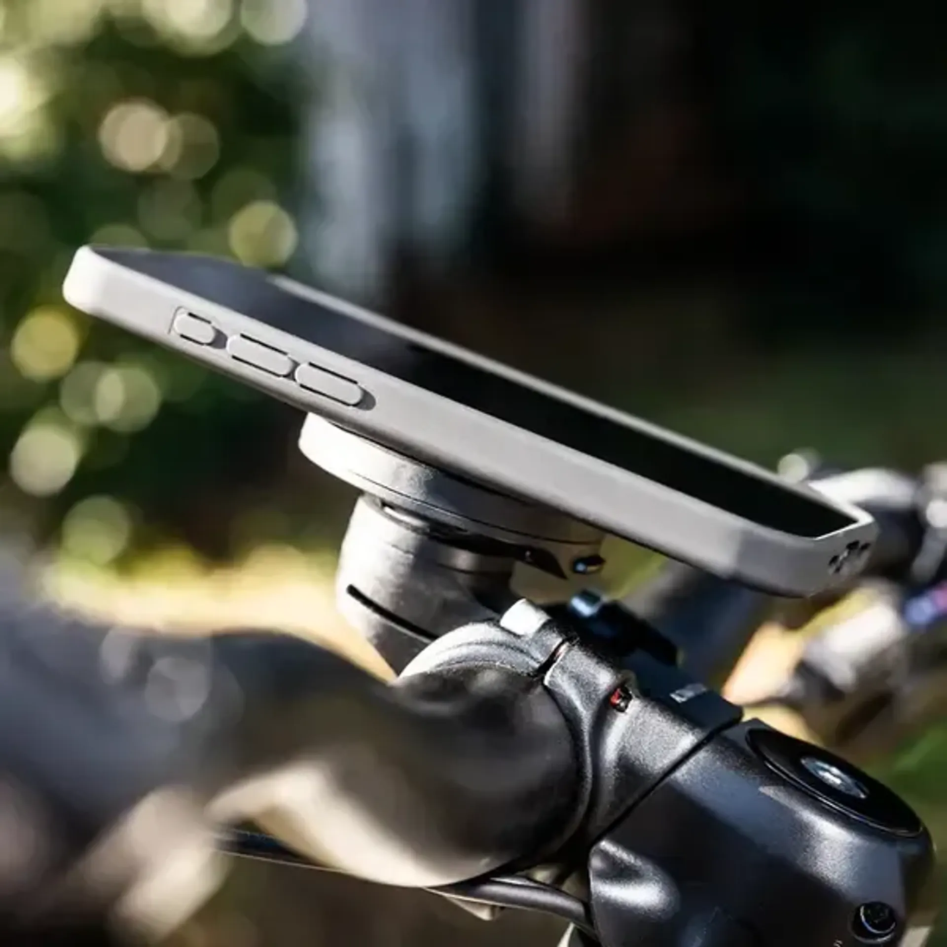 Module charging wireless e-cap