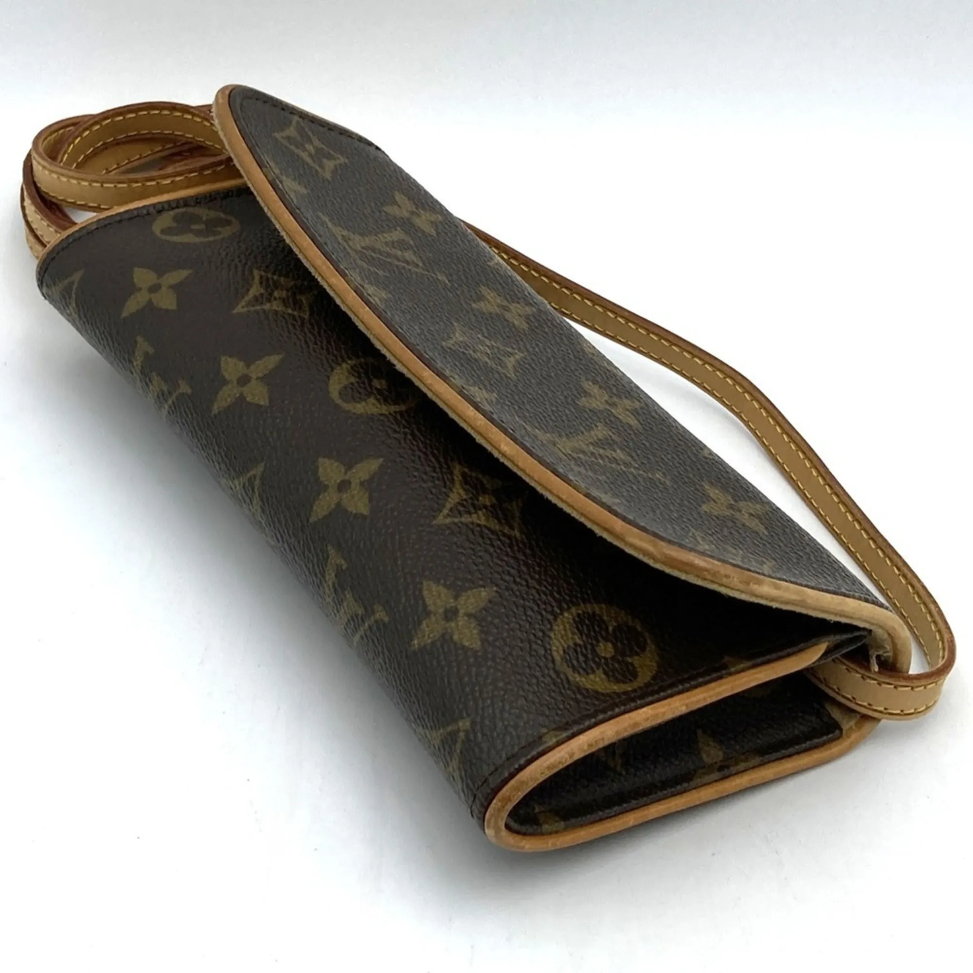 LOUIS VUITTON Brown Monogram Shoulder Bag