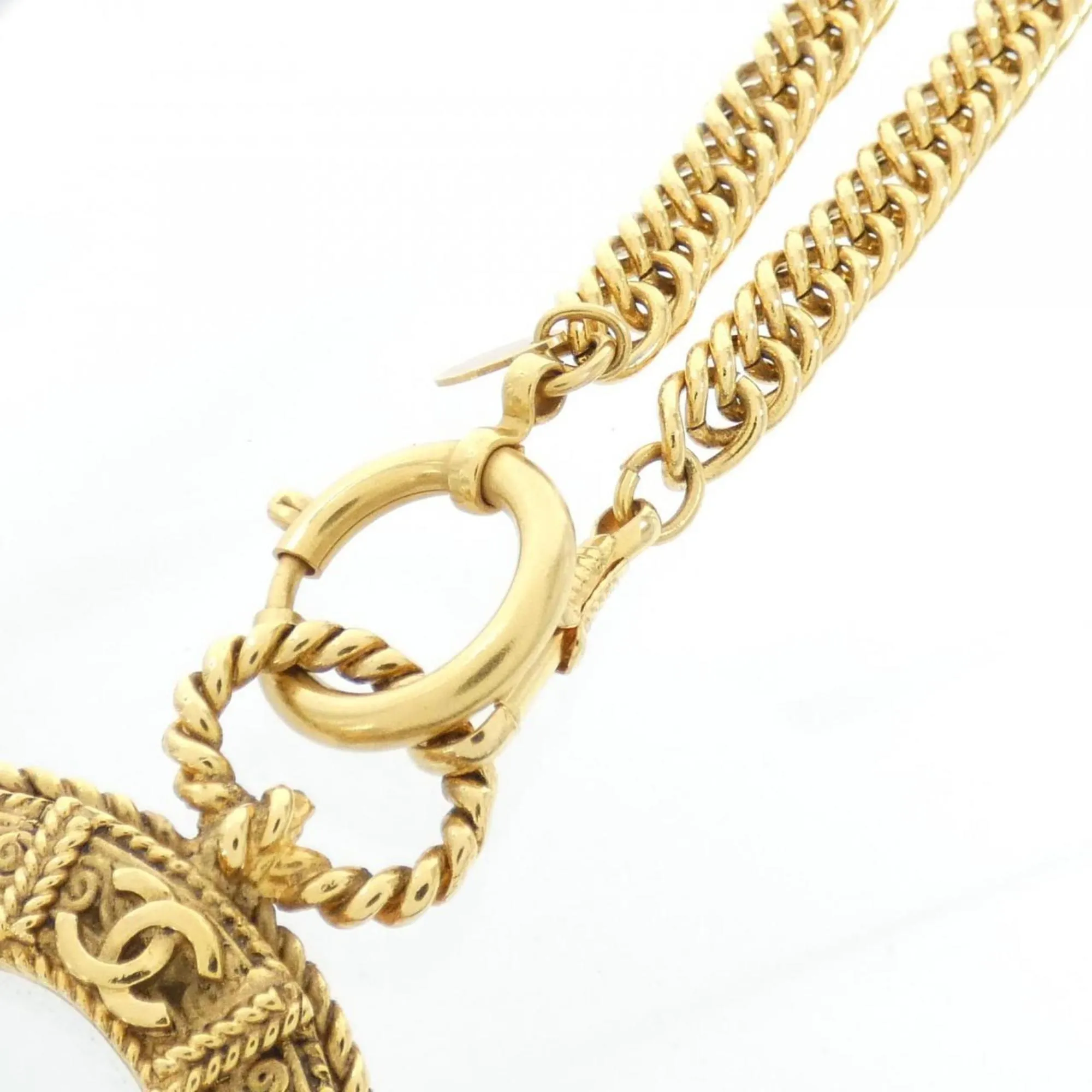 CHANEL Gold Necklace