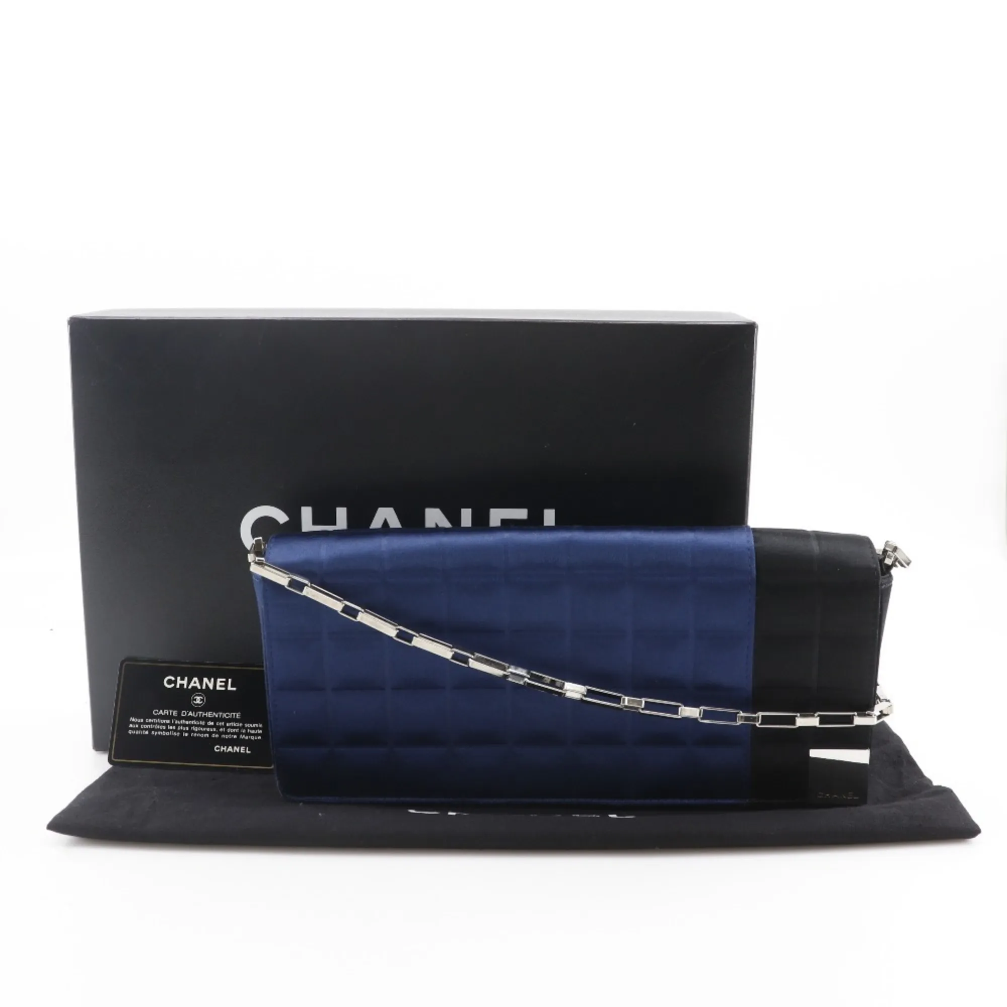 CHANEL Blue Shoulder Bag