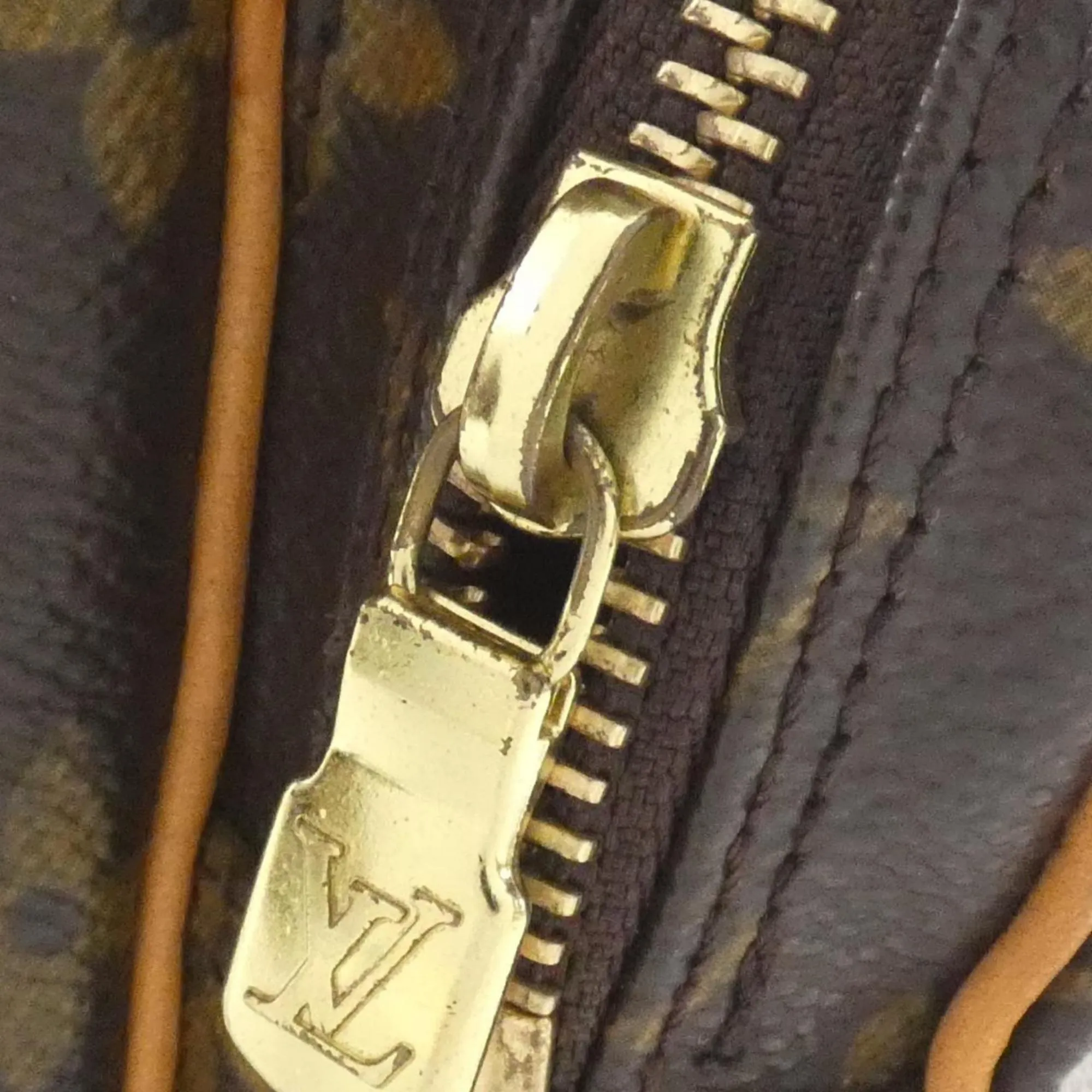 LOUIS VUITTON Brown Monogram Shoulder Bag