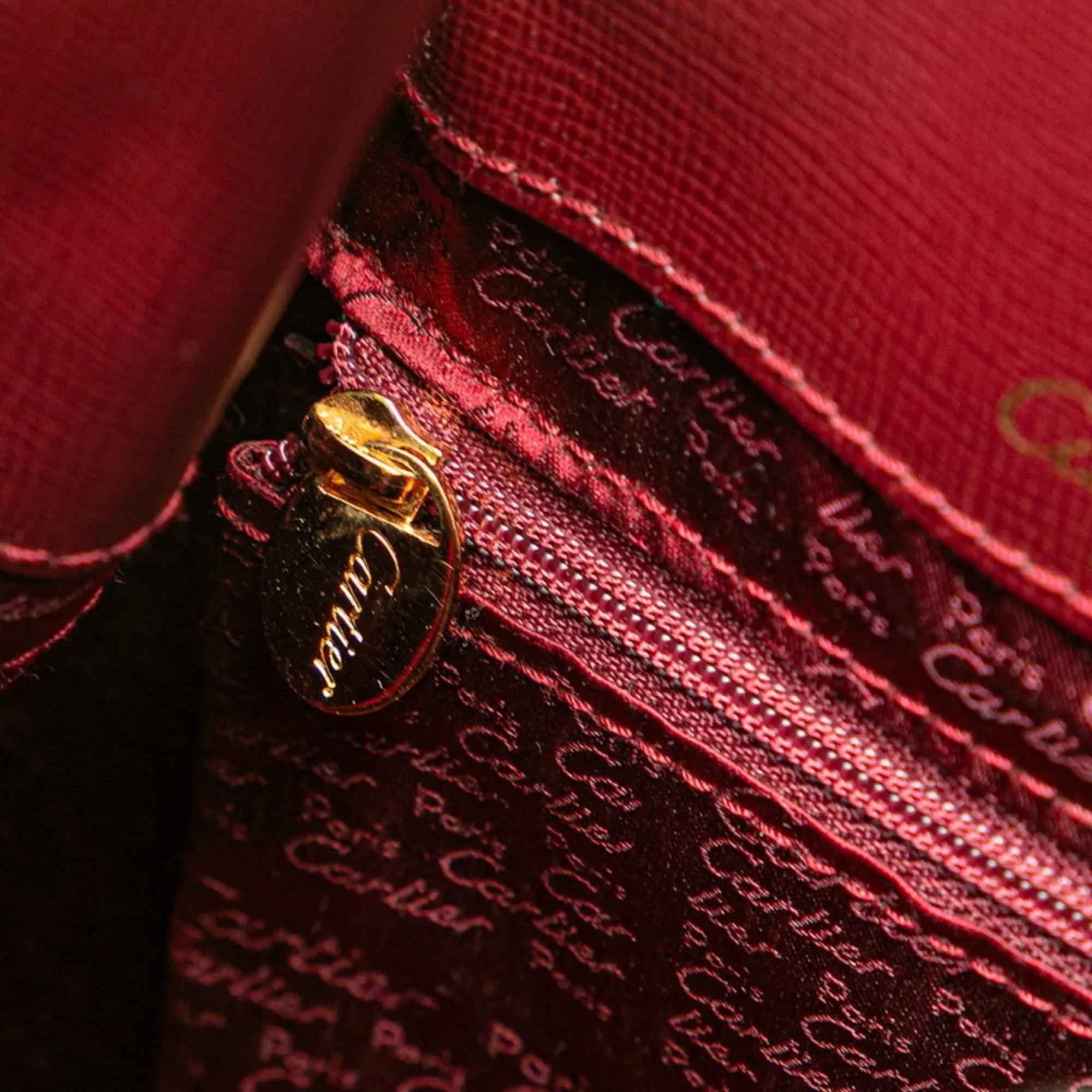 CARTIER Red Leather Shoulder Bag