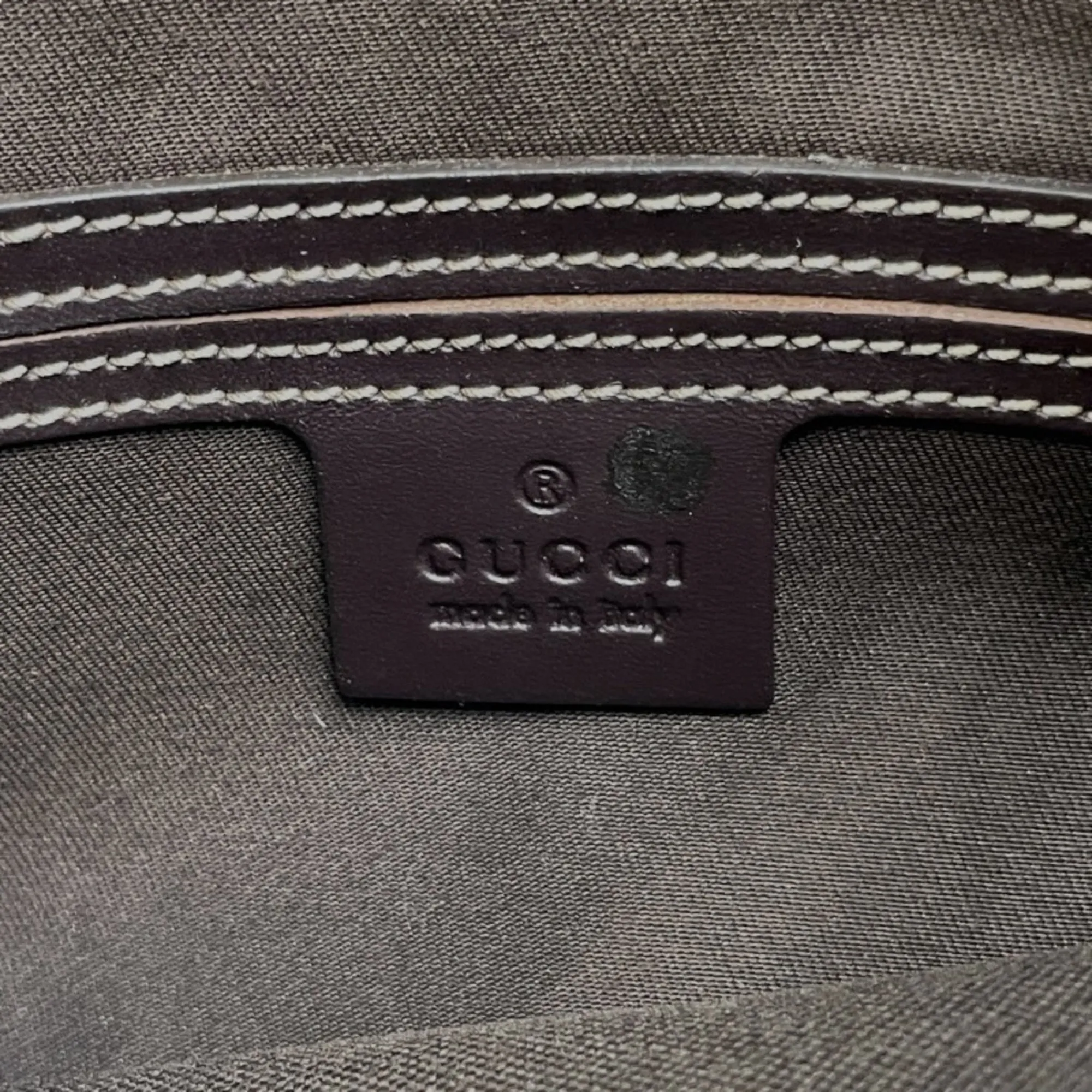 GUCCI Cream Shoulder Bag