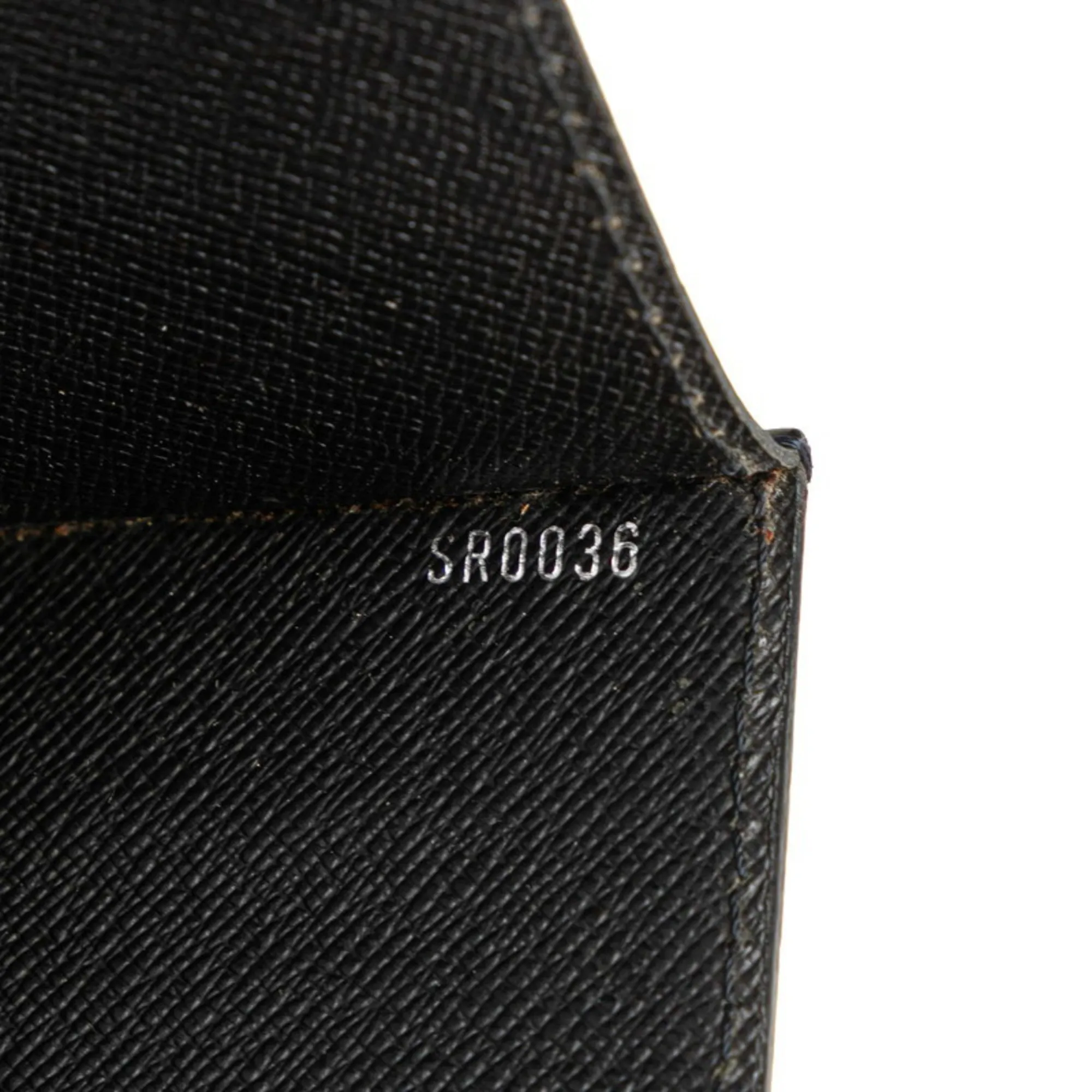 LOUIS VUITTON Black Leather Bag