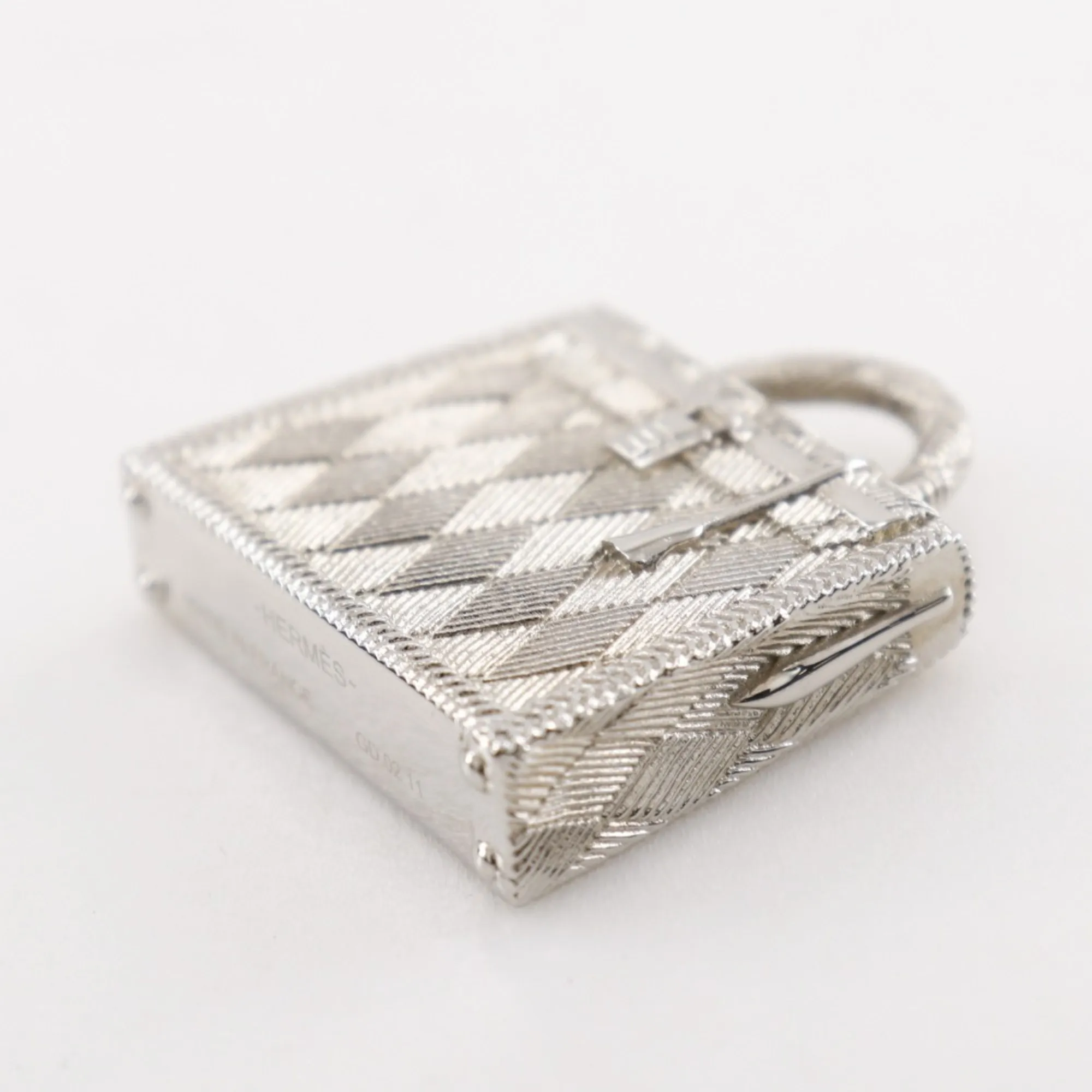 HERMES Silver Necklace