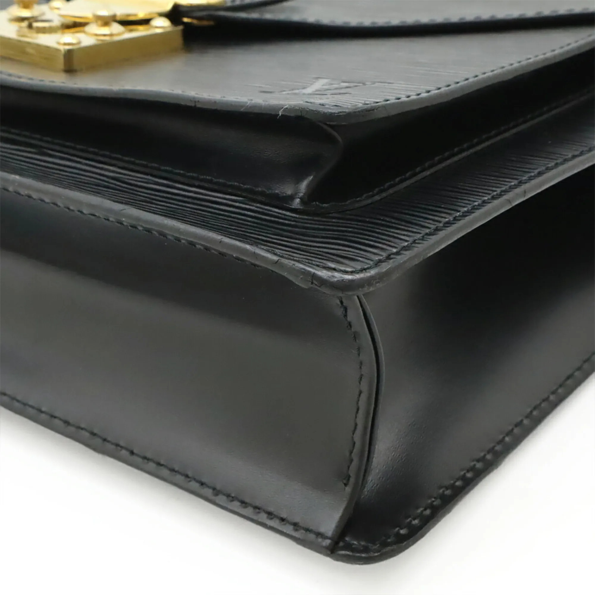 LOUIS VUITTON Black Bag