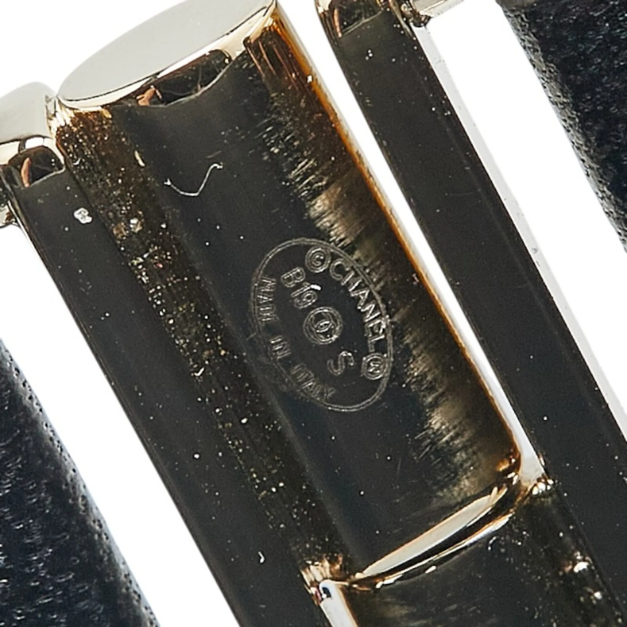 CHANEL Black Lambskin Leather Bracelet