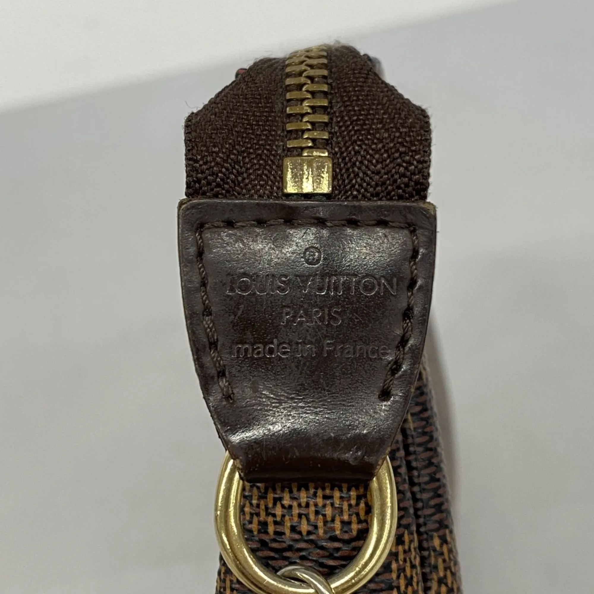 LOUIS VUITTON Brown Damier Pouch