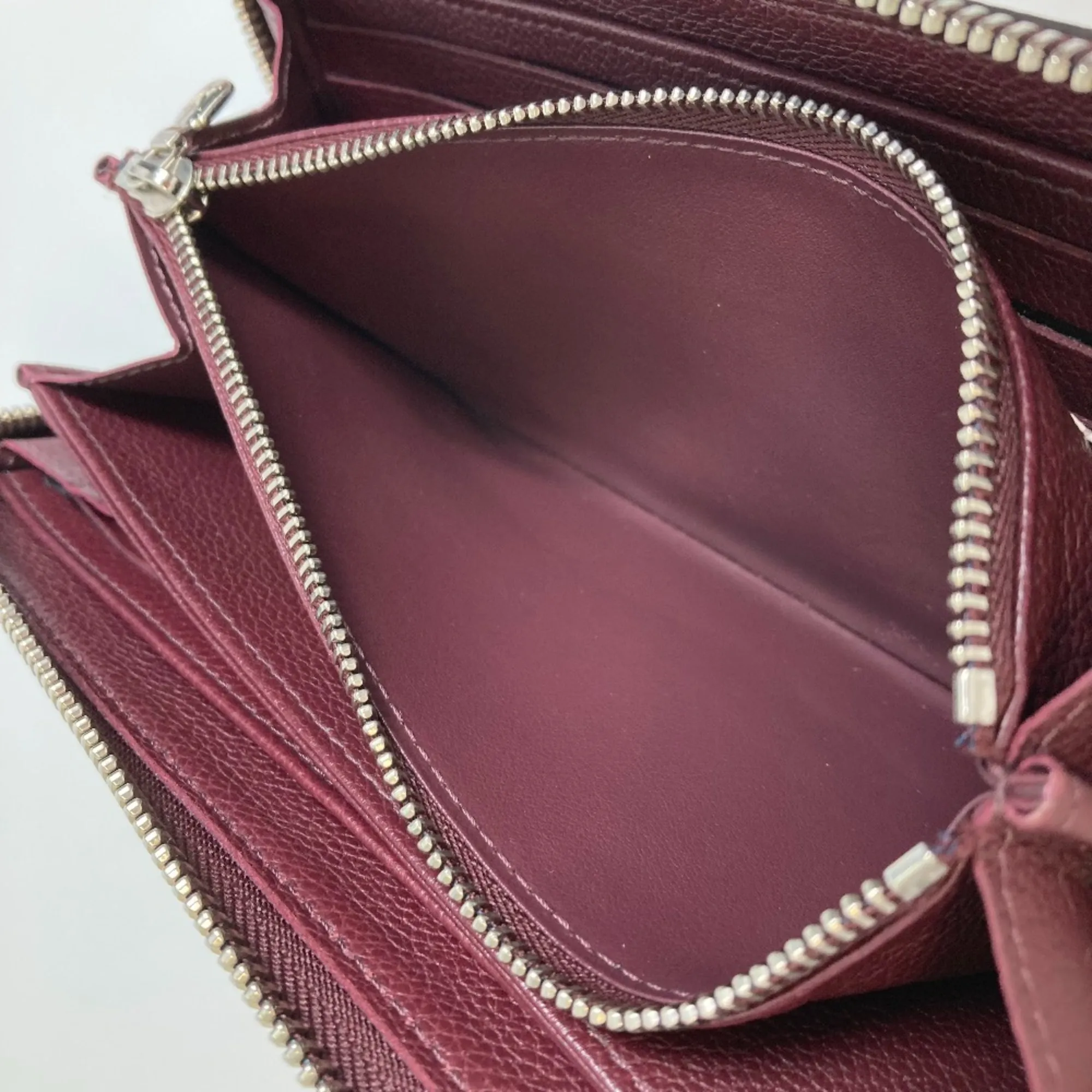 LOUIS VUITTON Cream Leather Wallet