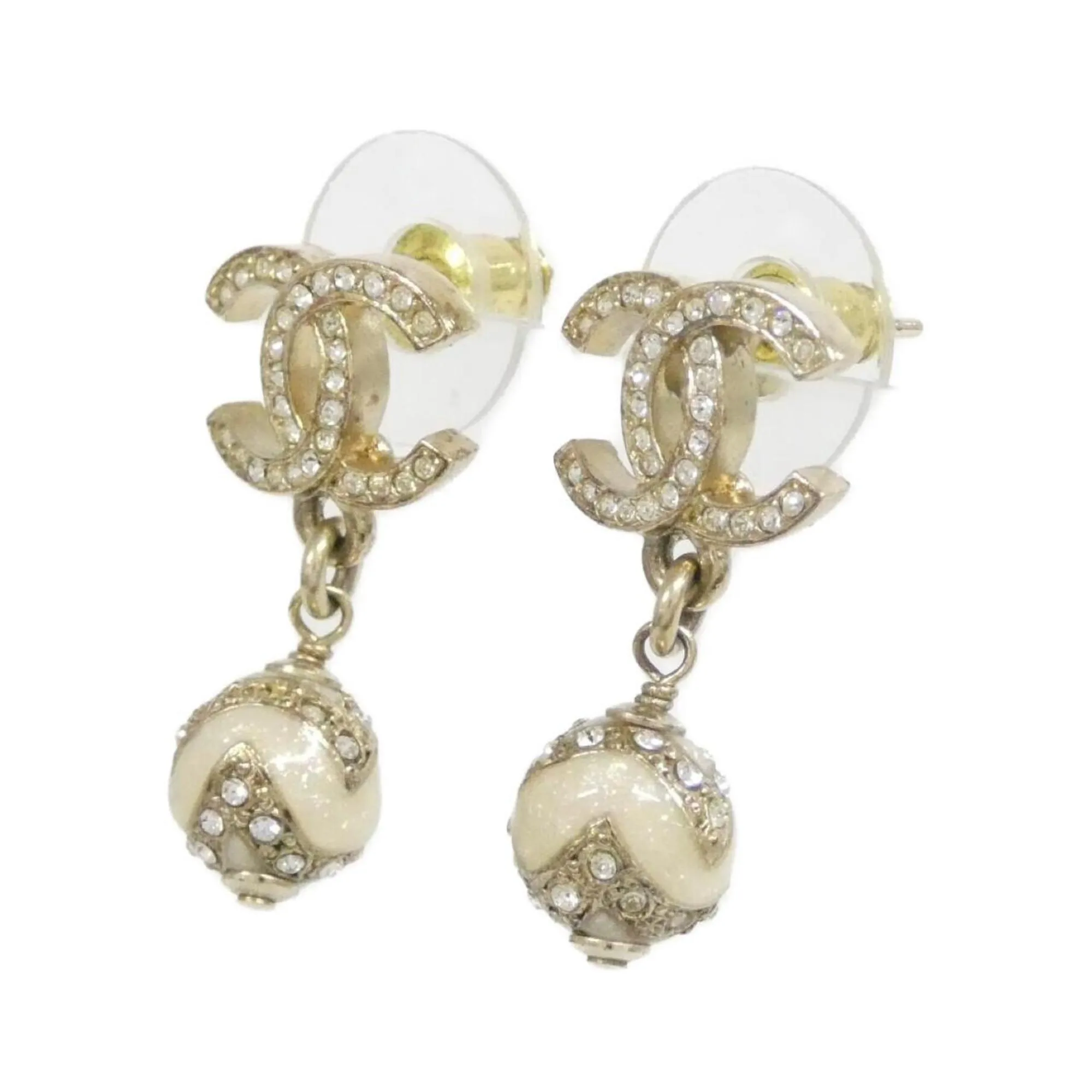 CHANEL White Earrings