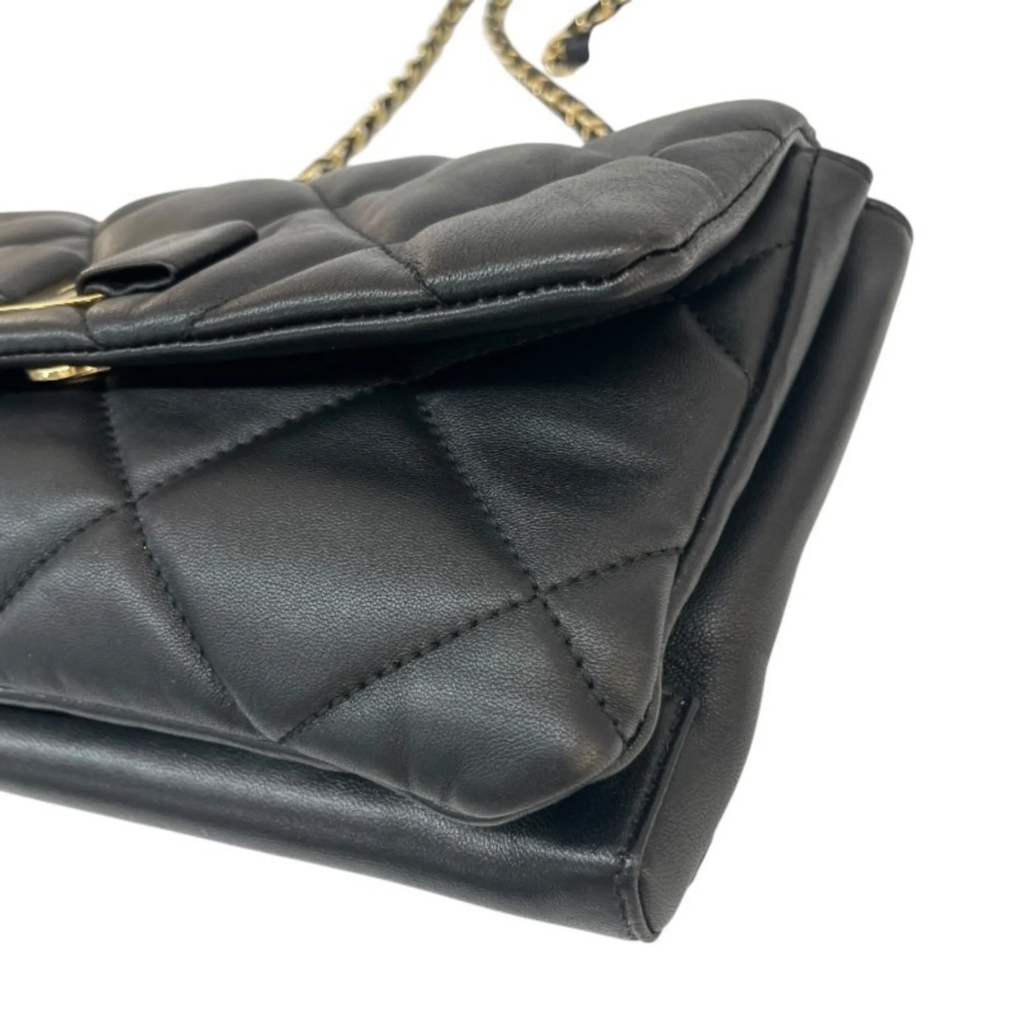 SALVATORE FERRAGAMO Black Leather Shoulder Bag