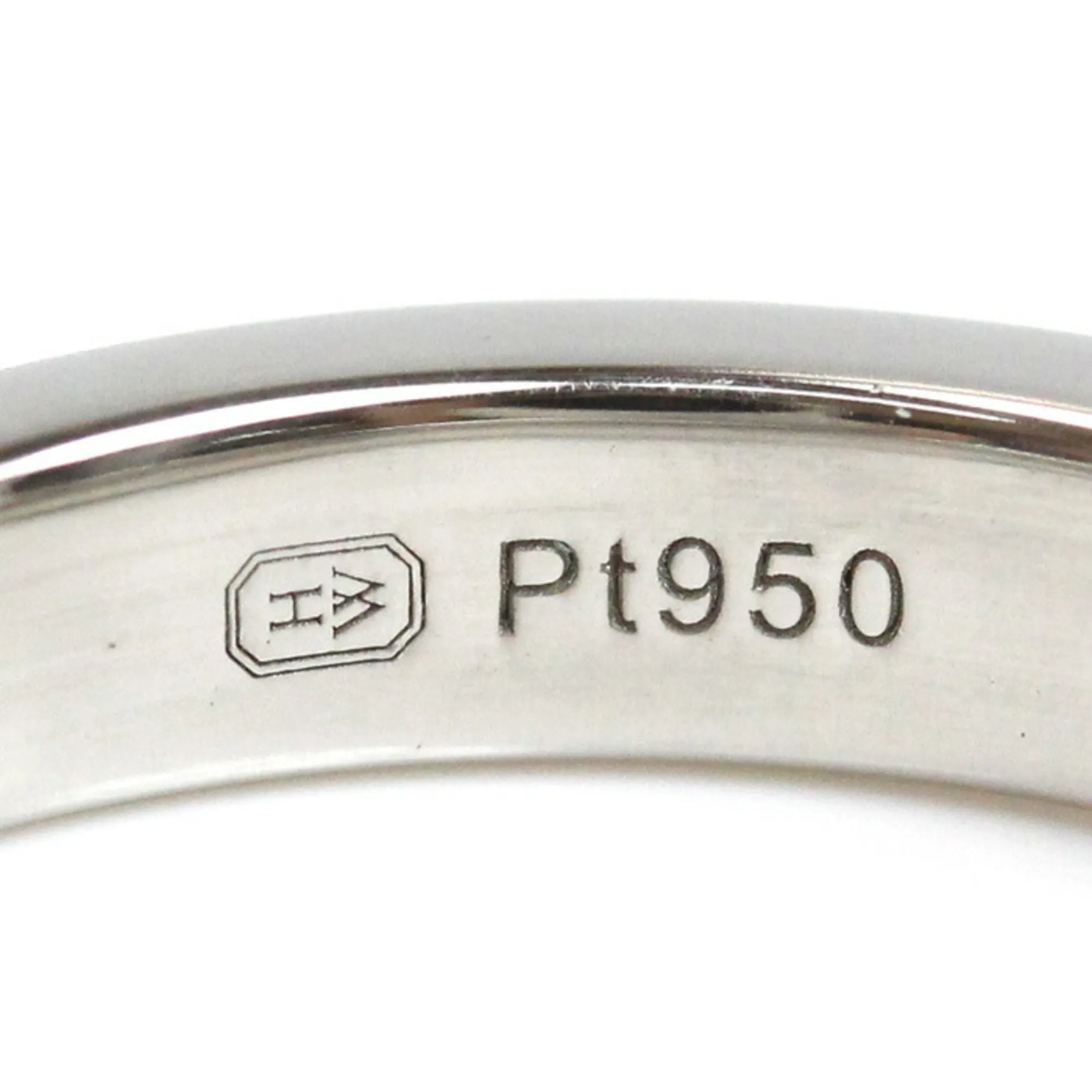 HARRY WINSTON Silver Diamond Ring