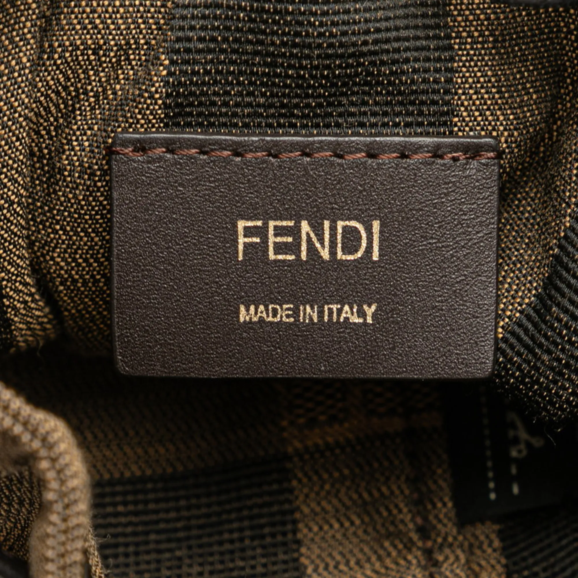FENDI Black Shoulder Bag