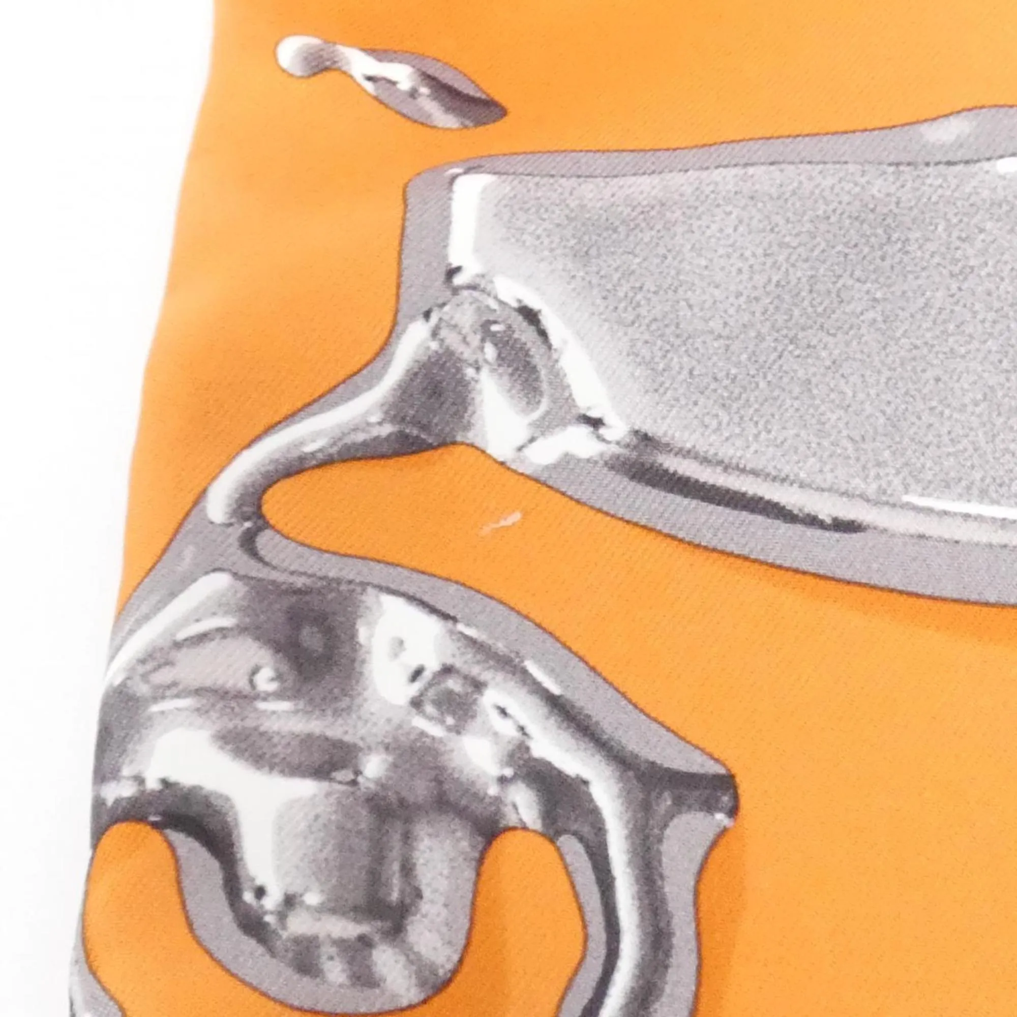 HERMES White Shoulder Bag