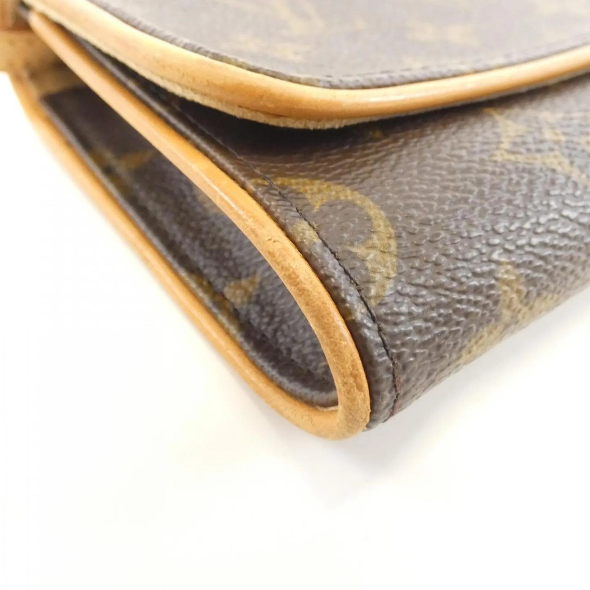 LOUIS VUITTON Brown Monogram Shoulder Bag