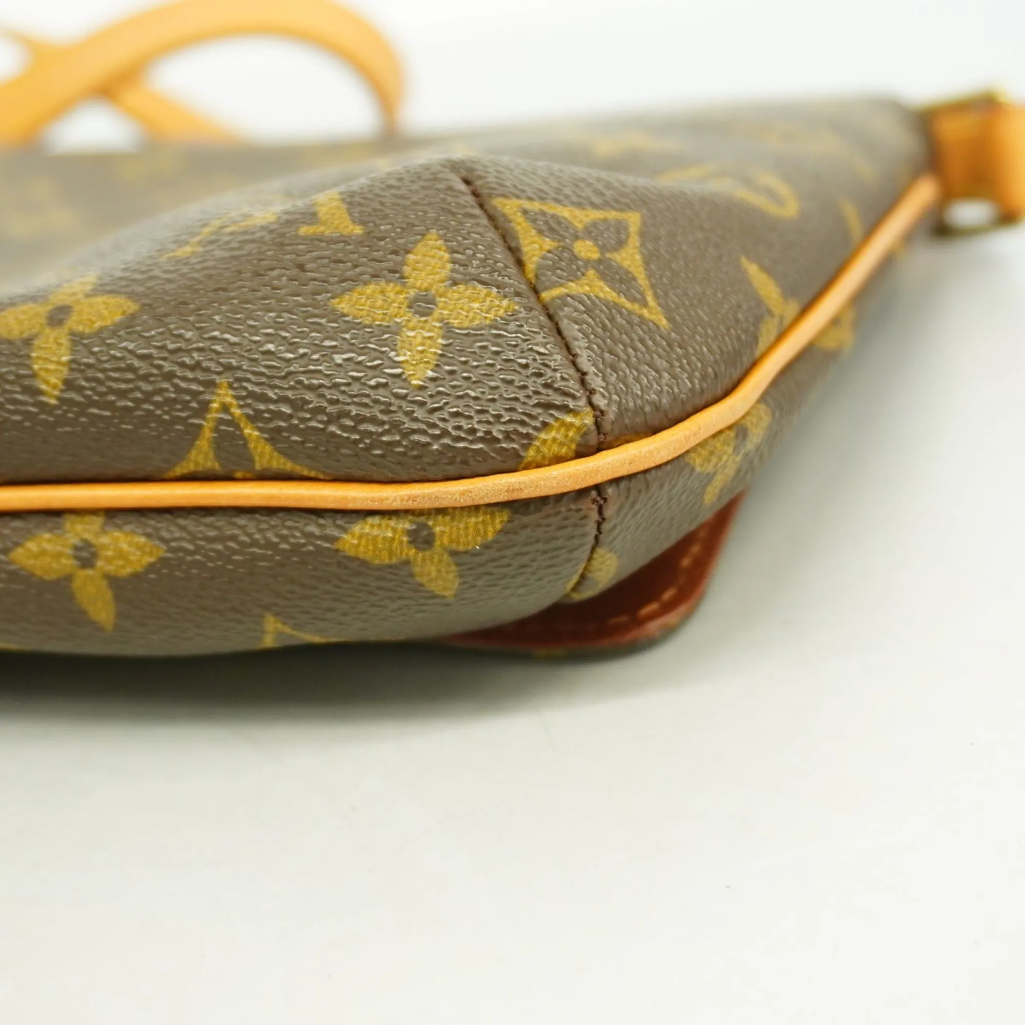 LOUIS VUITTON Brown Monogram Shoulder Bag