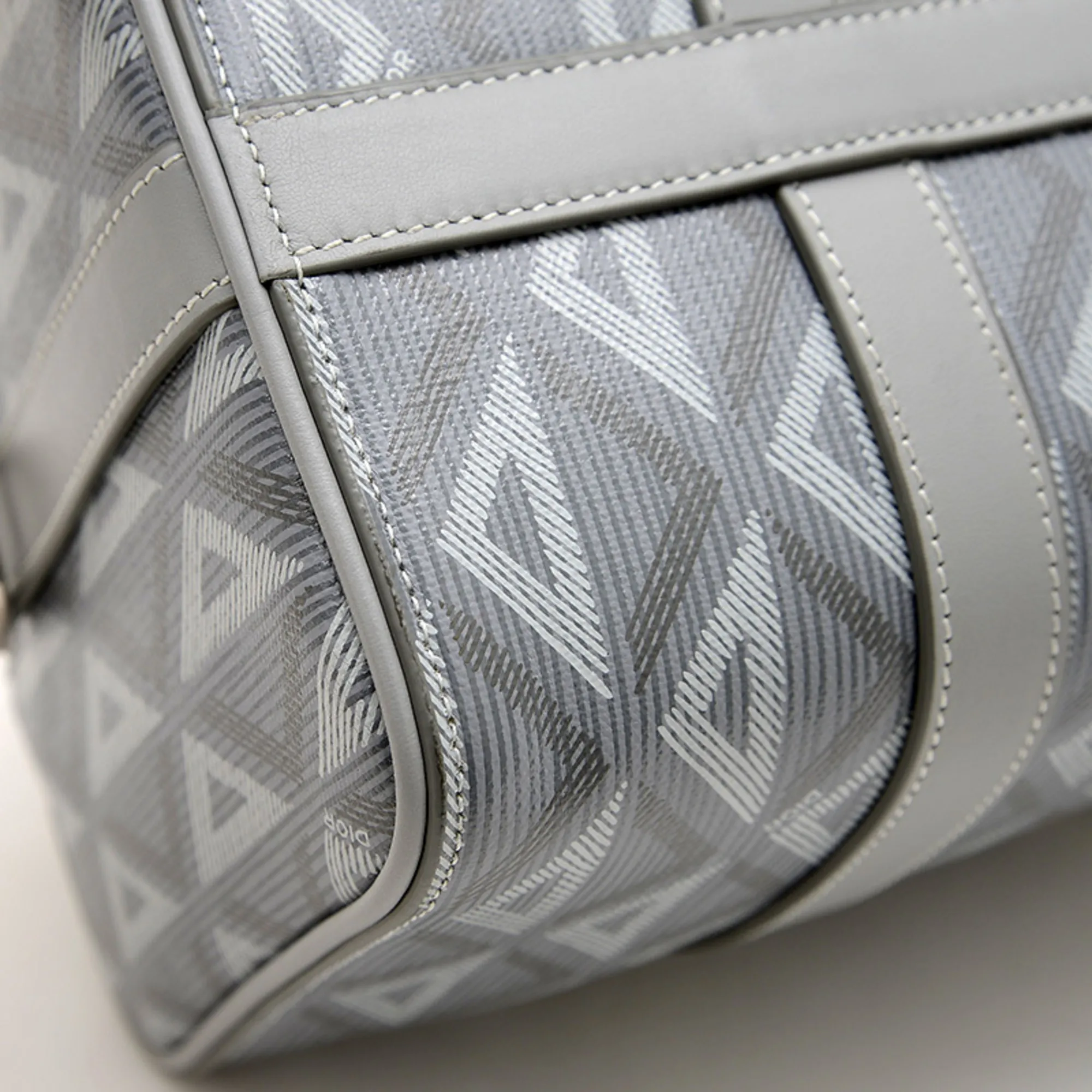 DIOR Gray Leather Shoulder Bag