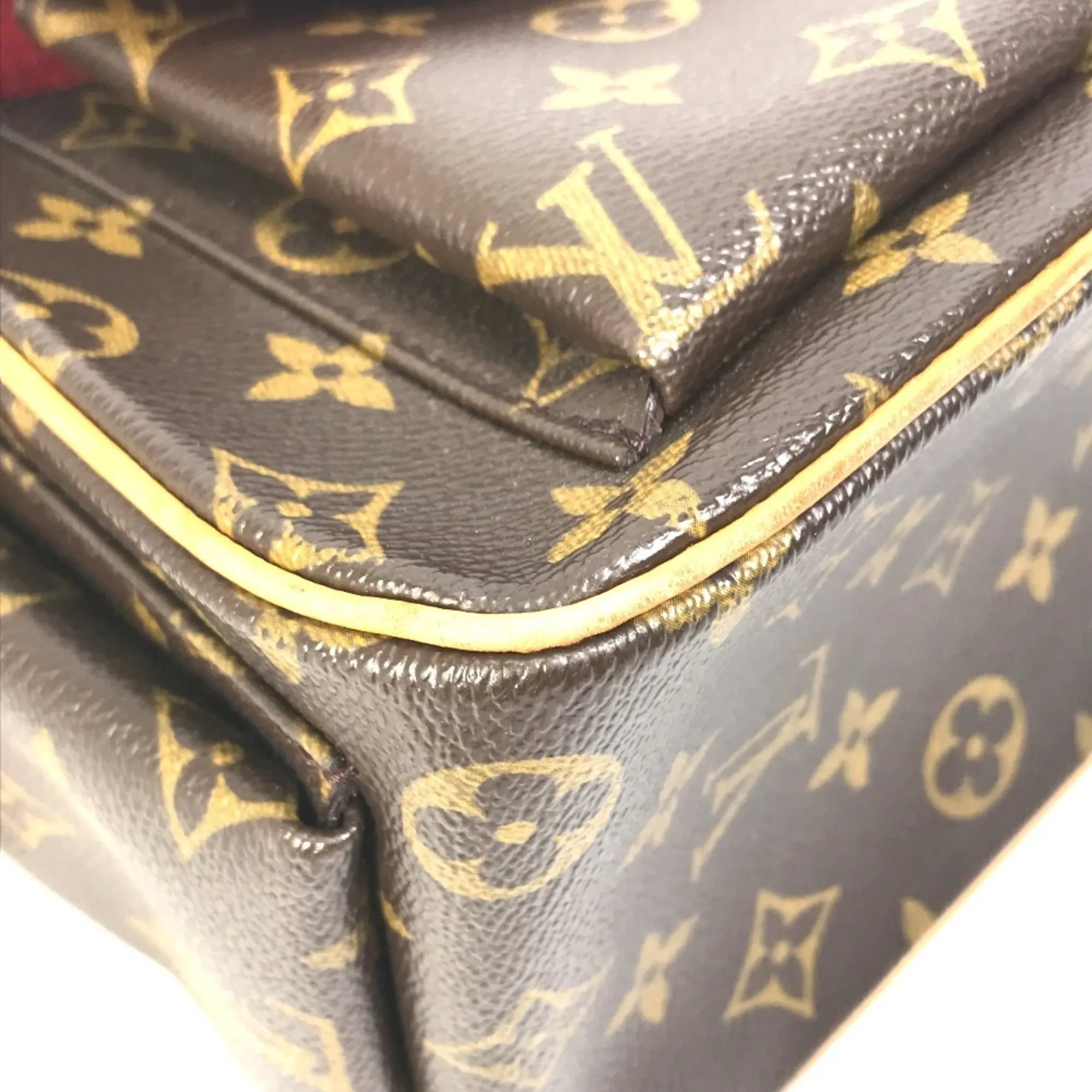 LOUIS VUITTON Brown Monogram Bag