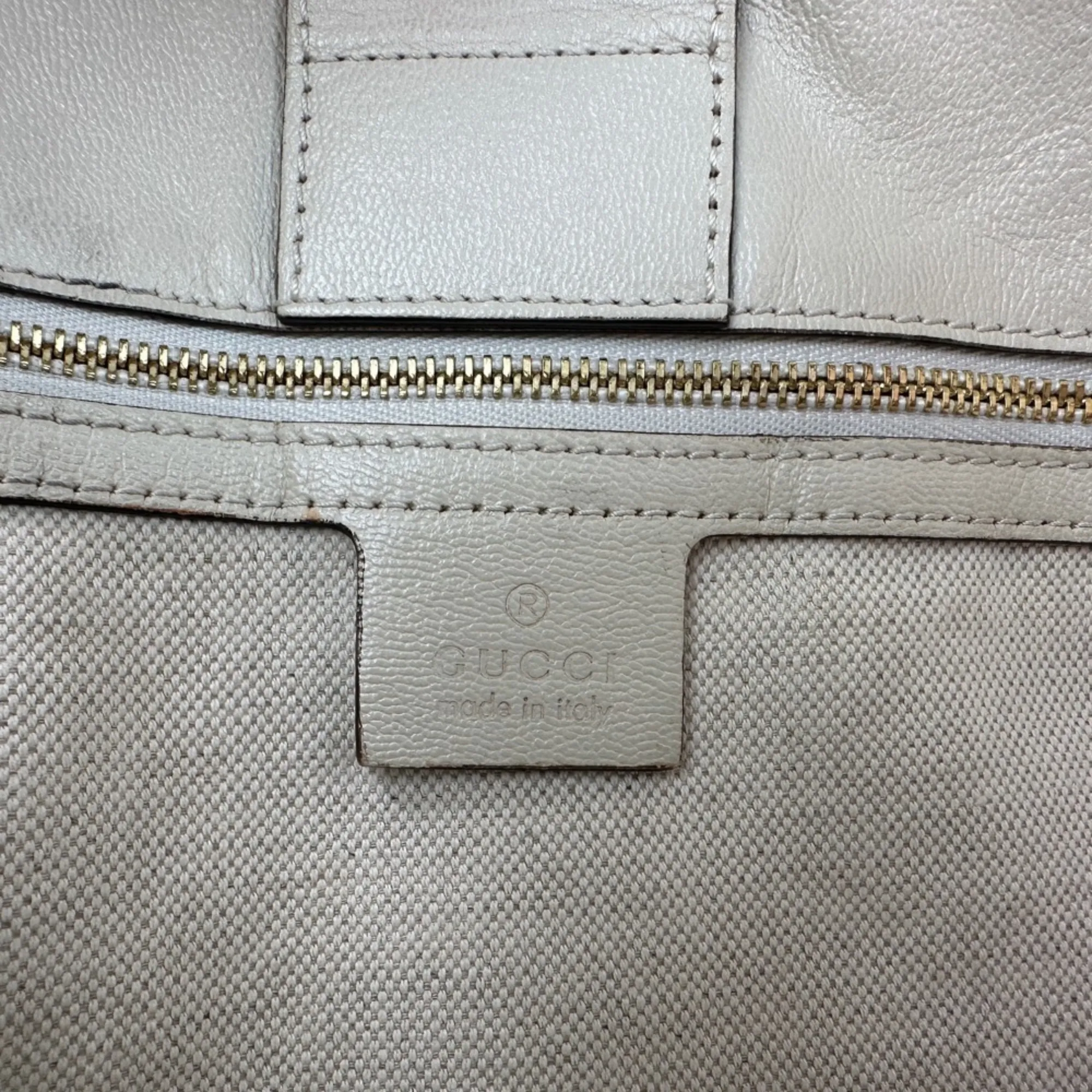 GUCCI White Leather Horsebit Tote Bag