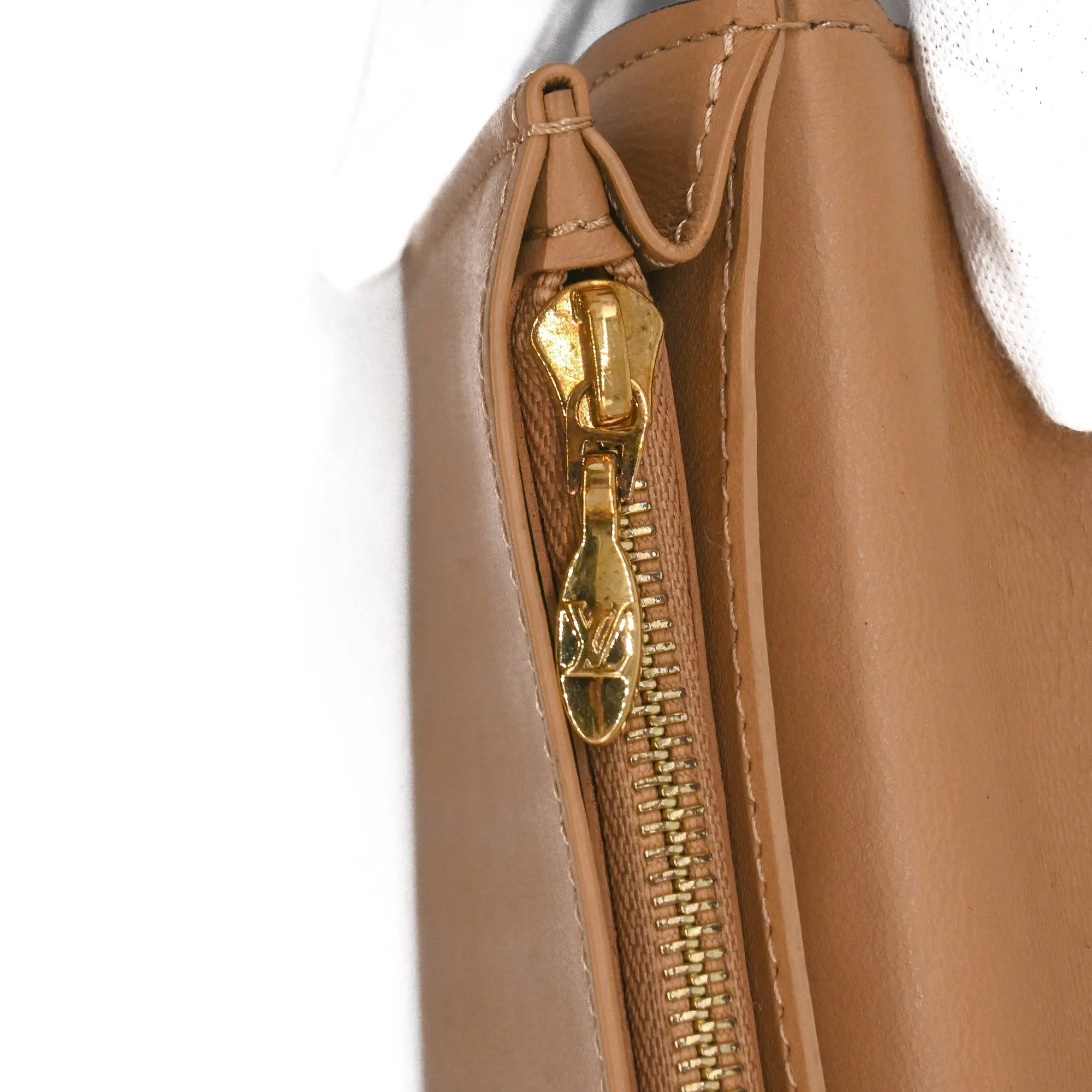 LOUIS VUITTON Black Leather Wallet