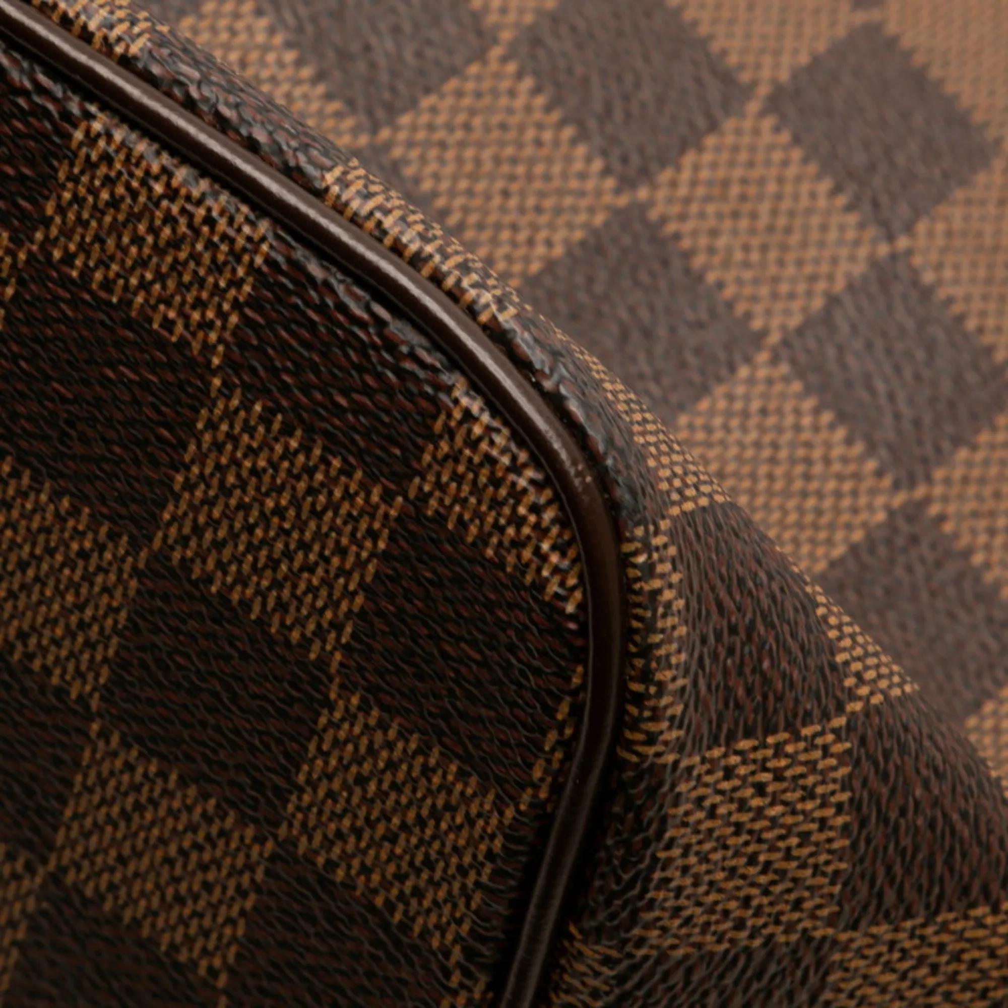 LOUIS VUITTON Brown Damier Leather Bag