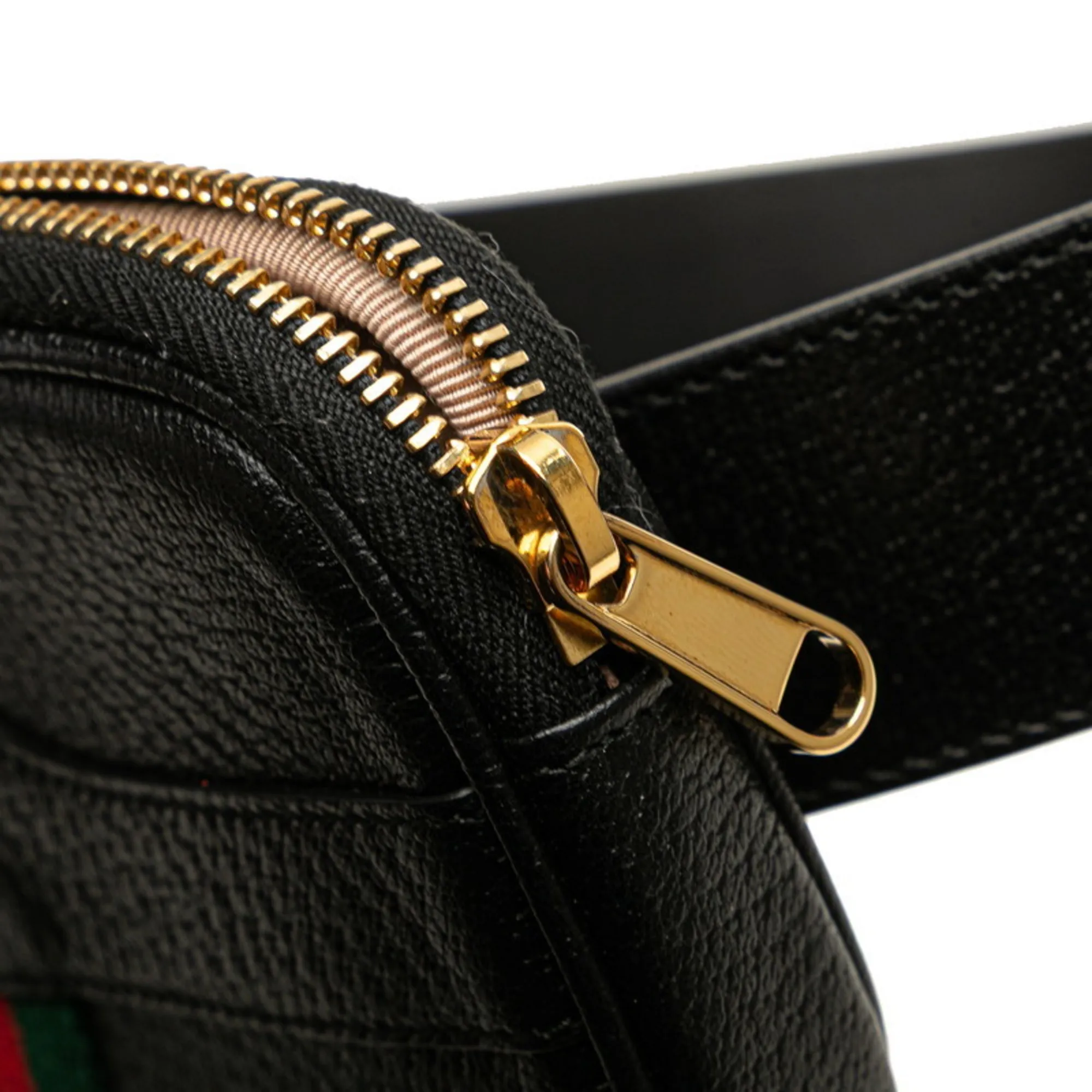 GUCCI Black Leather Fanny Pack