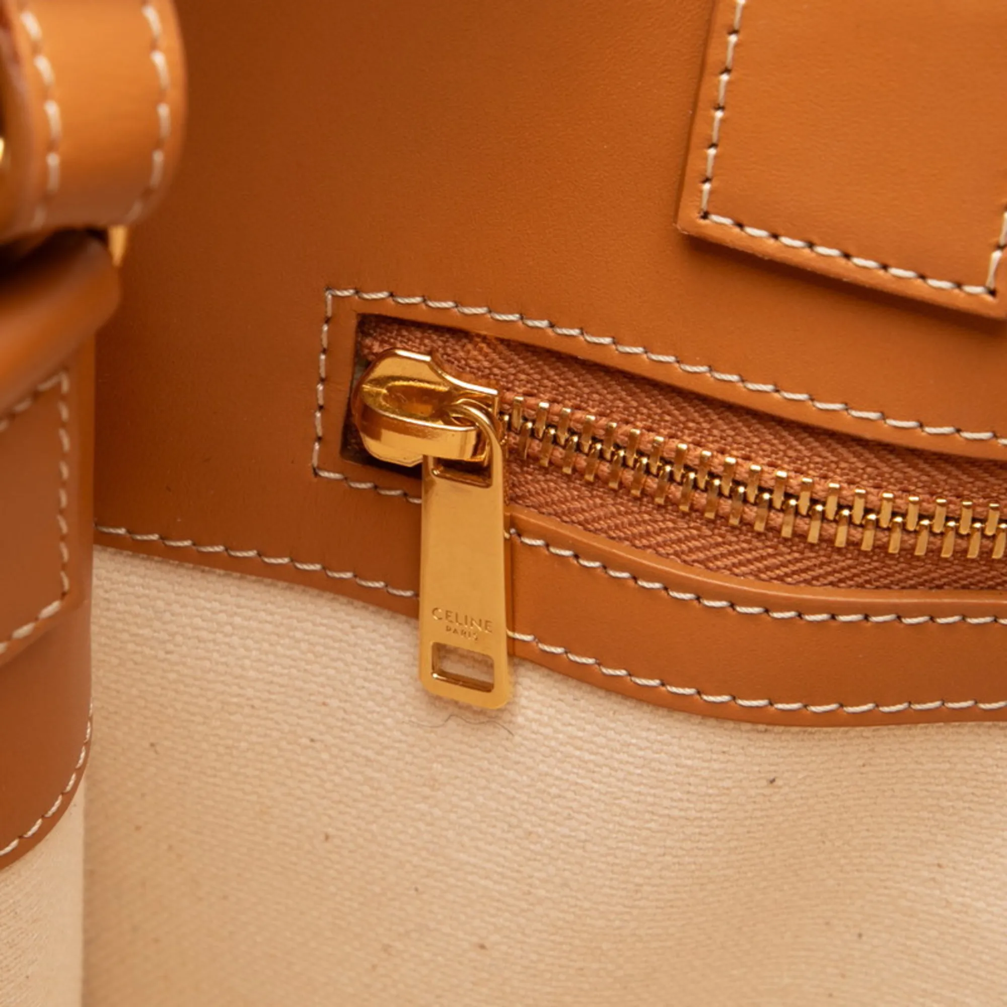 CELINE Brown Leather Shoulder Bag