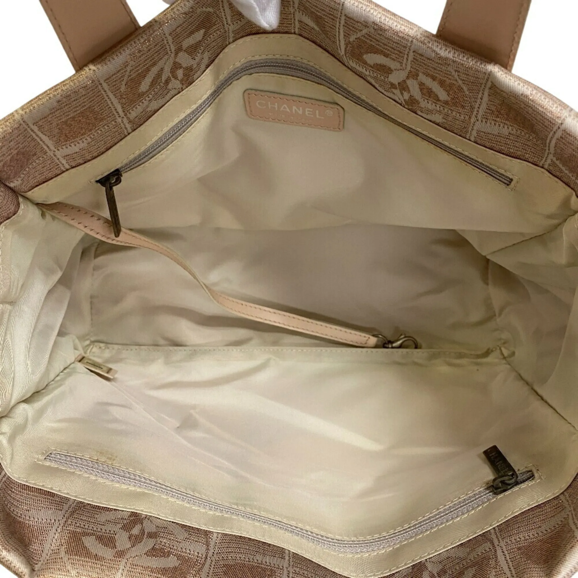 CHANEL Cream Tote Bag