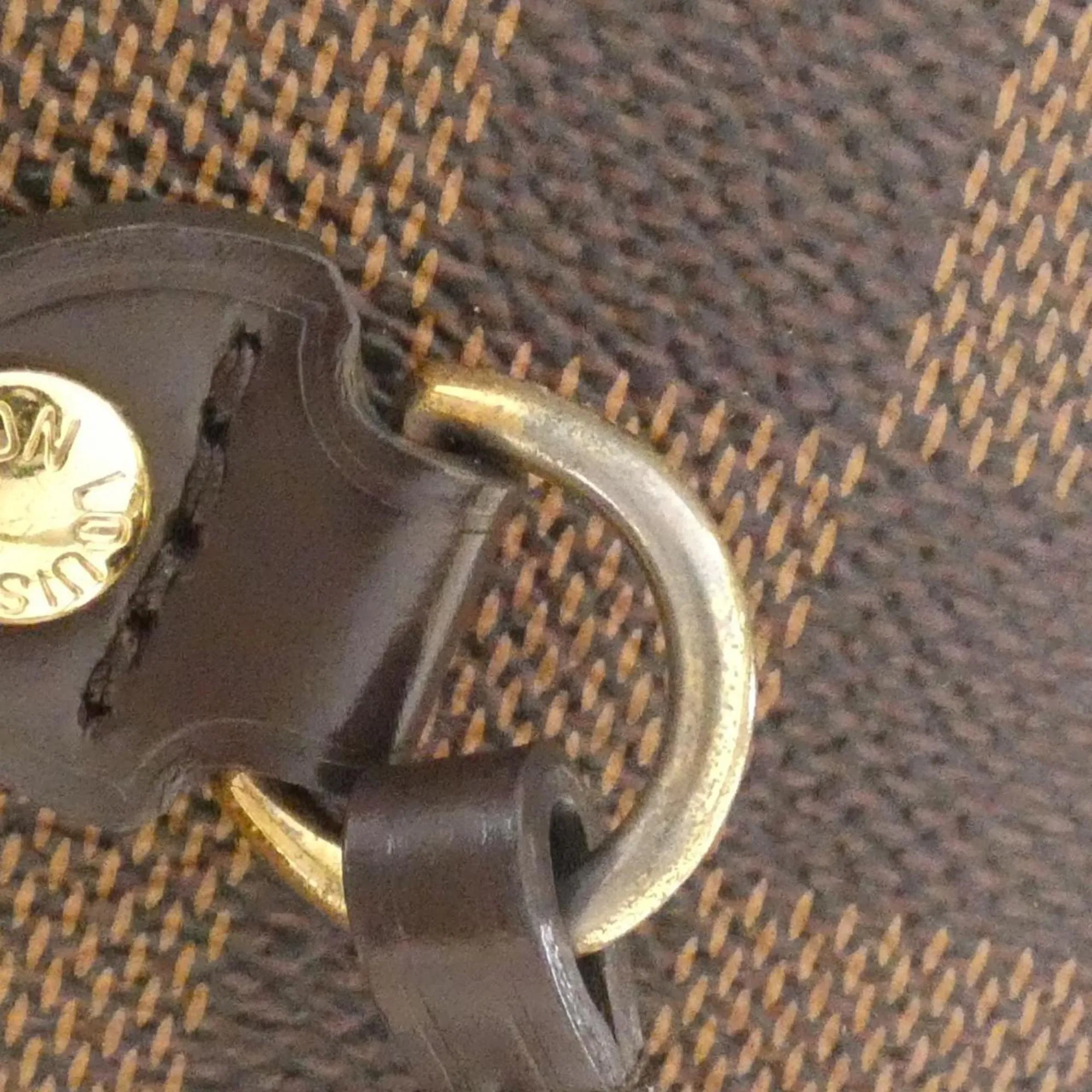 LOUIS VUITTON Brown Damier Neverfull MM Bag