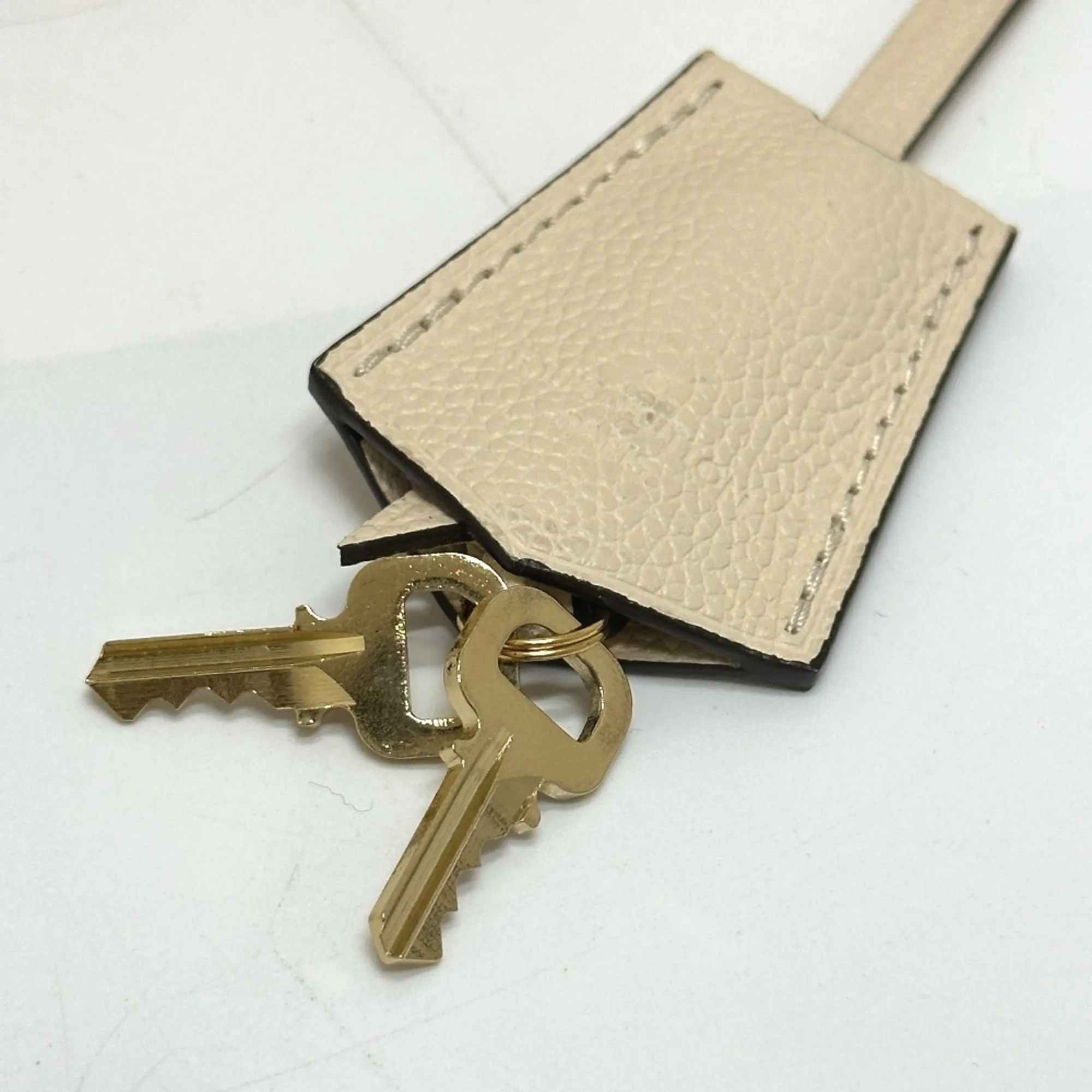 LOUIS VUITTON Cream Monogram Leather Alma Bag