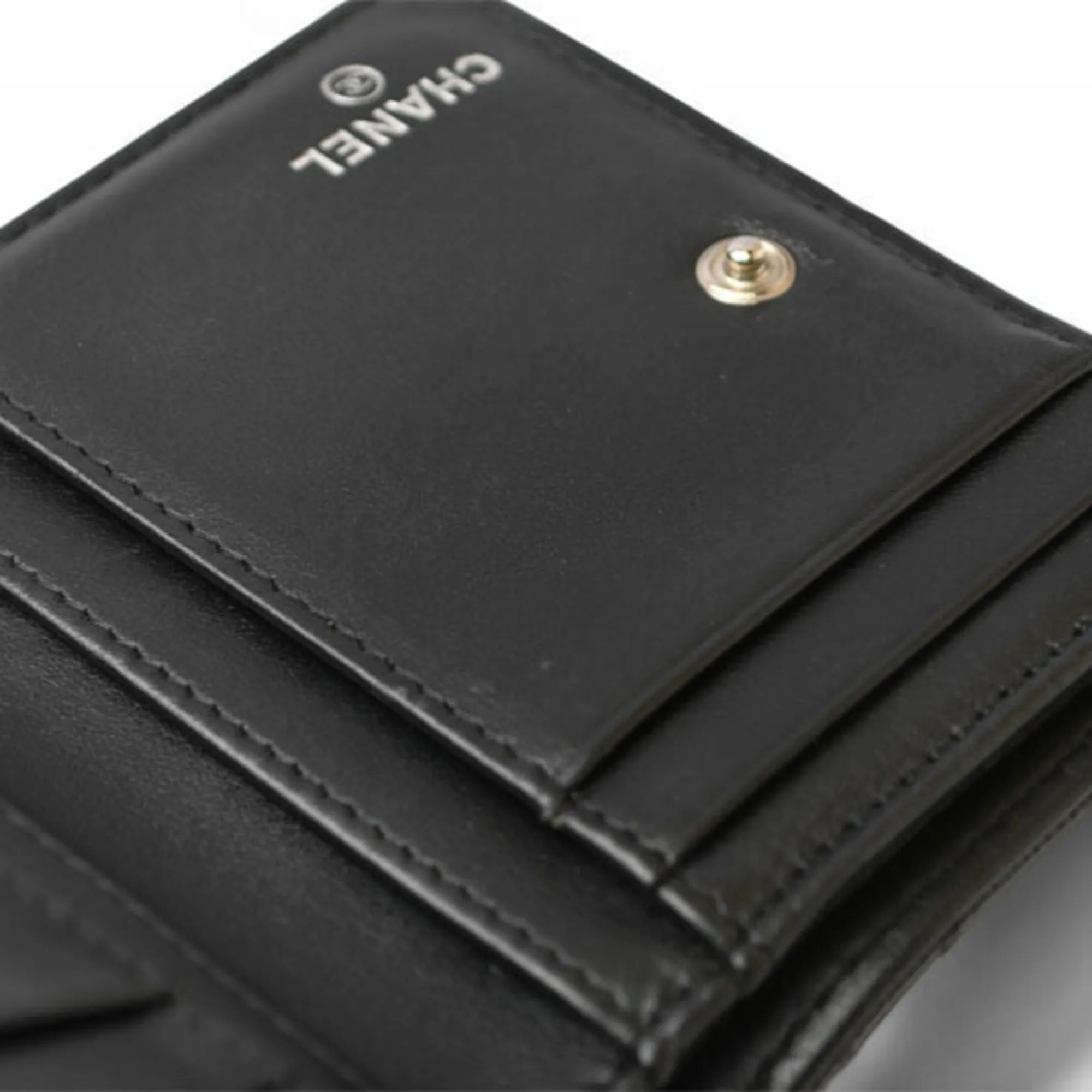 CHANEL Black Caviar Leather Wallet