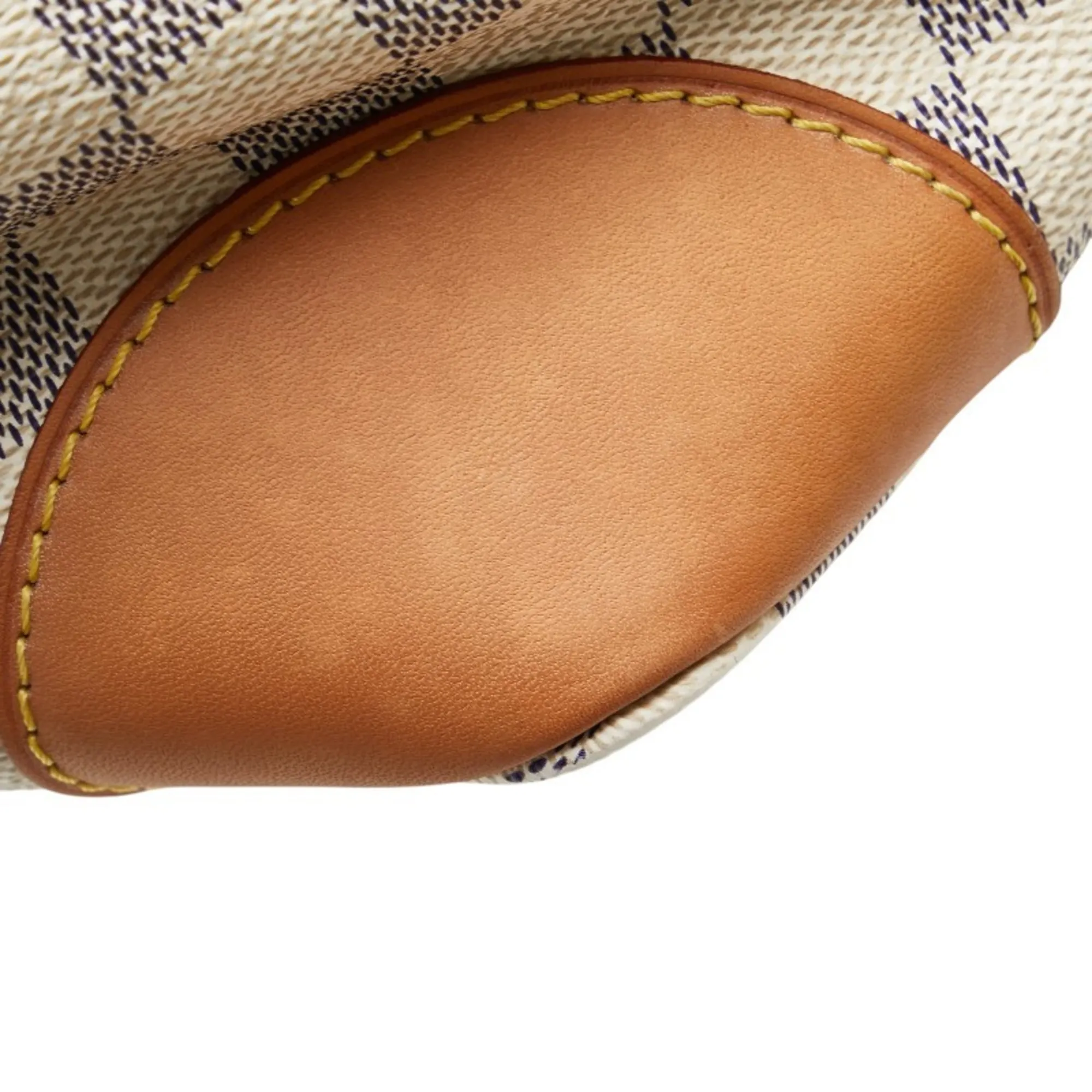 LOUIS VUITTON White Damier Leather Bag