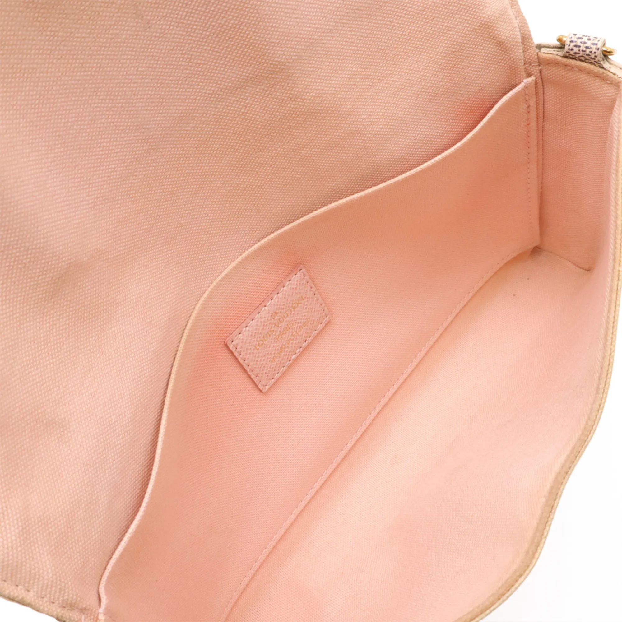 LOUIS VUITTON White Damier Shoulder Bag