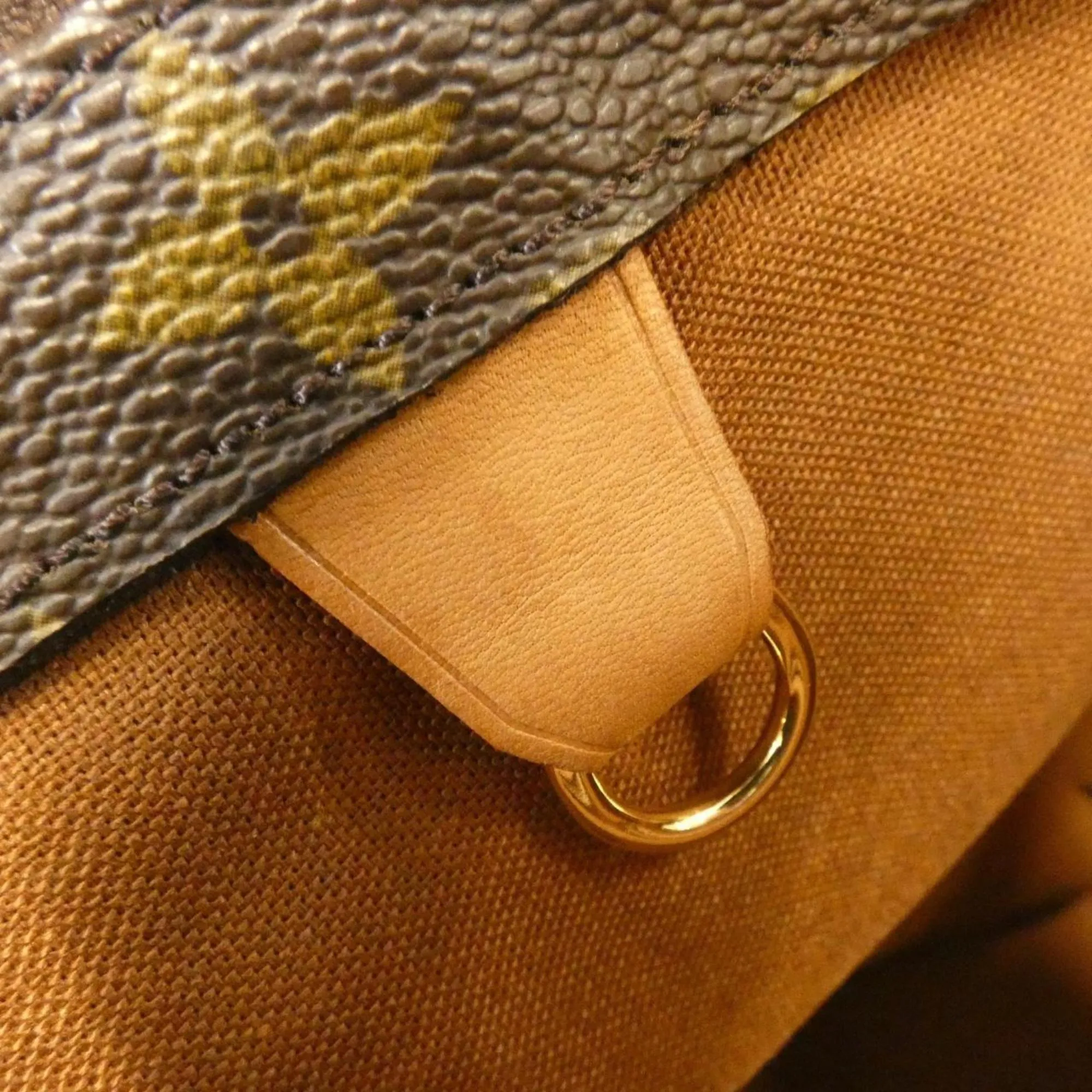 LOUIS VUITTON Brown Monogram Bag