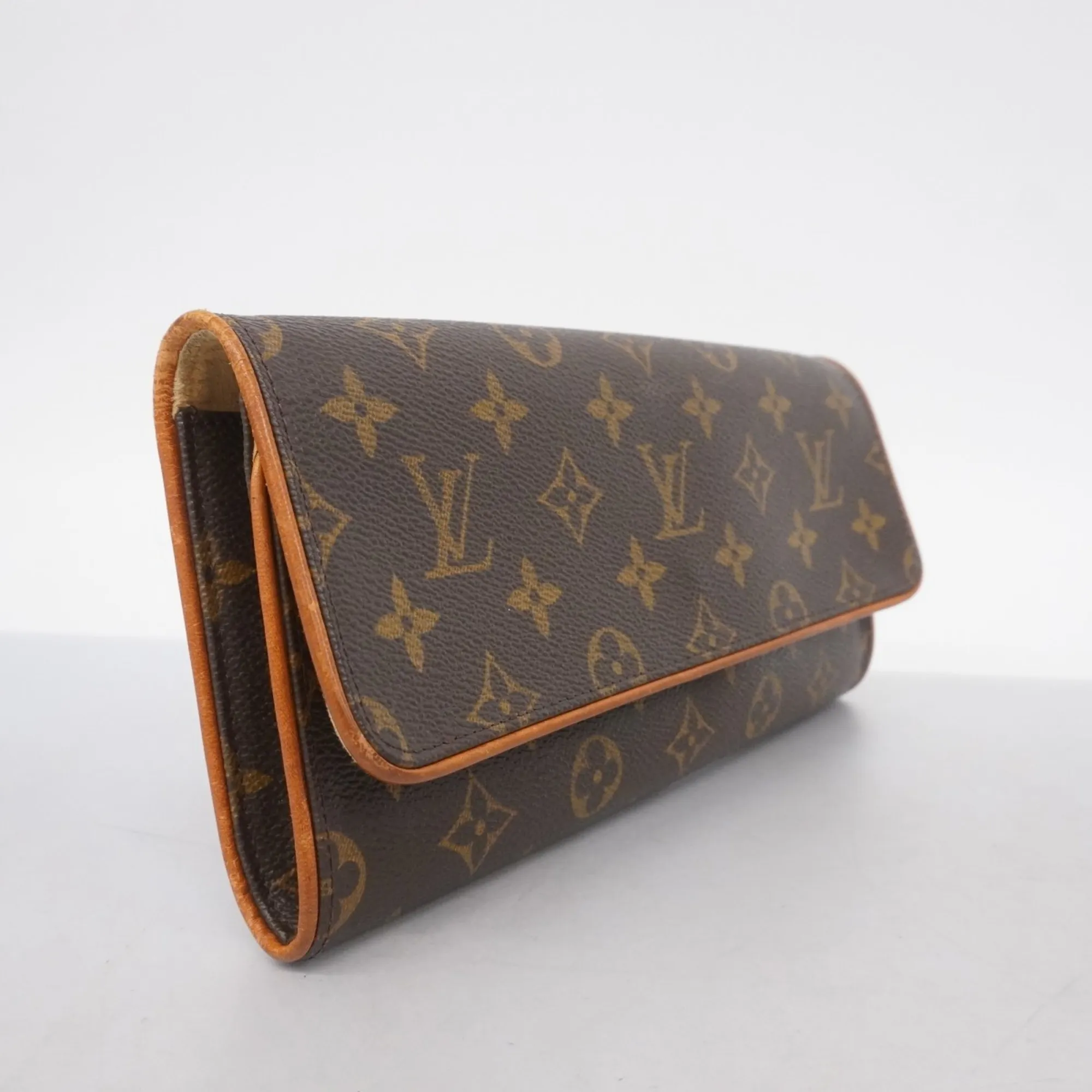 LOUIS VUITTON Brown Monogram Shoulder Bag