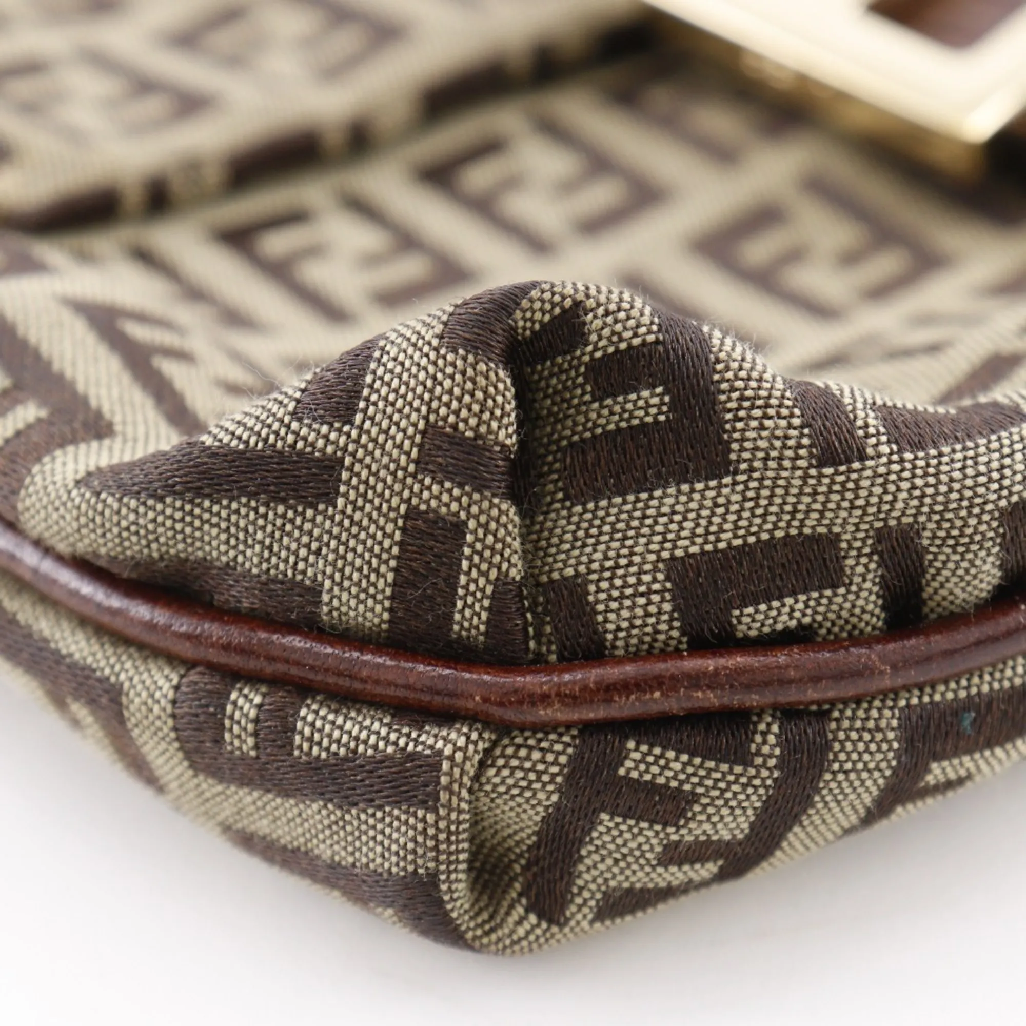 FENDI Brown Shoulder Bag