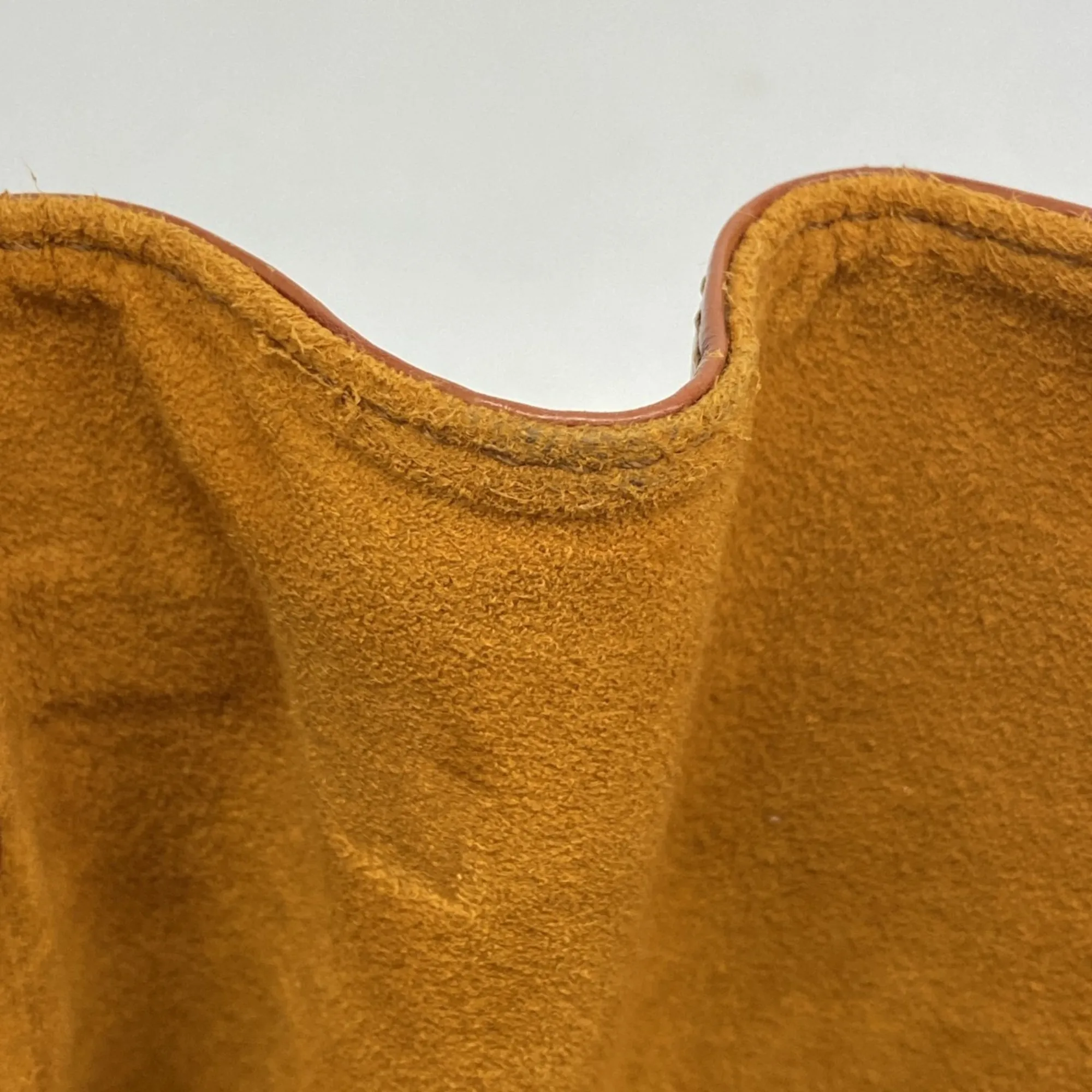 LOUIS VUITTON Brown Shoulder Bag