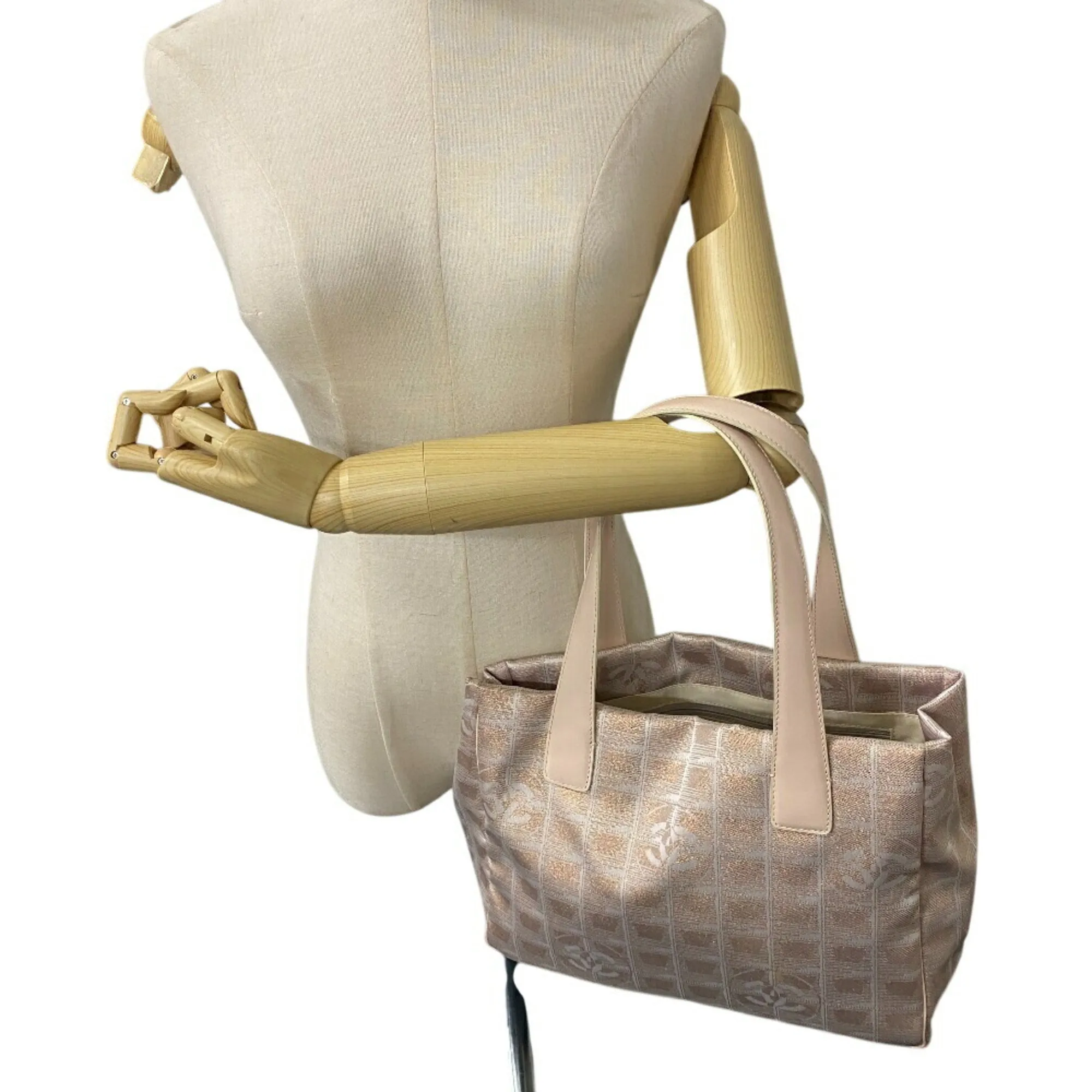 CHANEL Cream Tote Bag