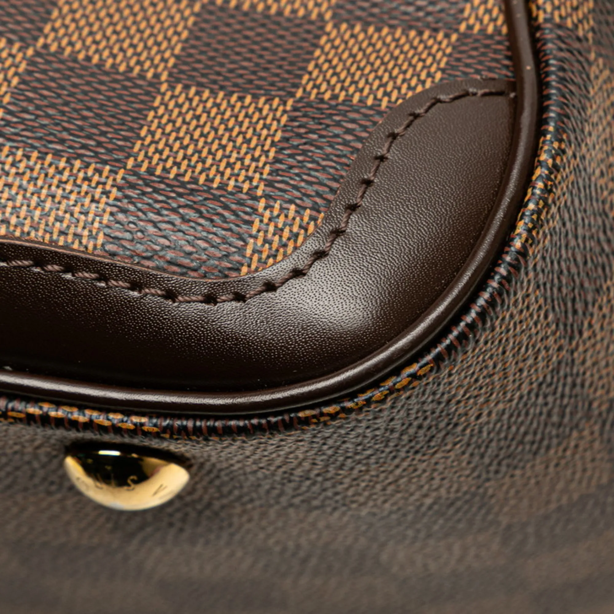 LOUIS VUITTON Brown Damier Leather Bag