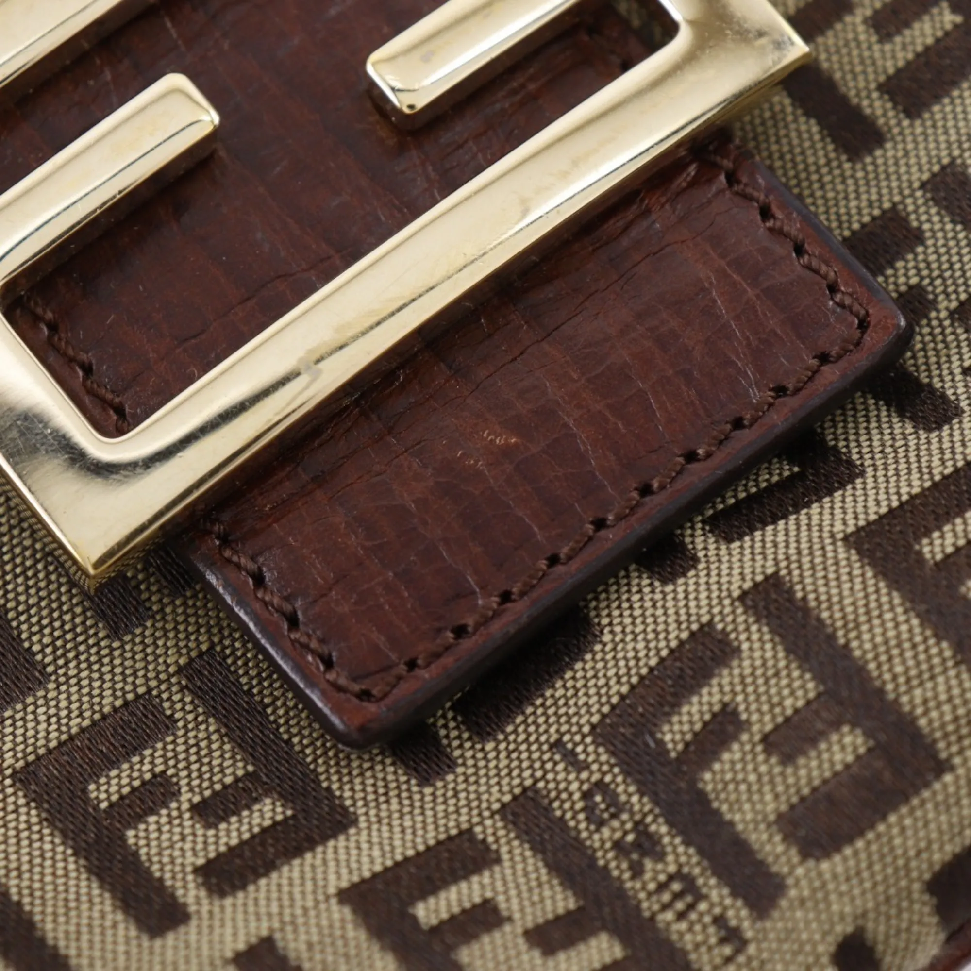 FENDI Brown Shoulder Bag