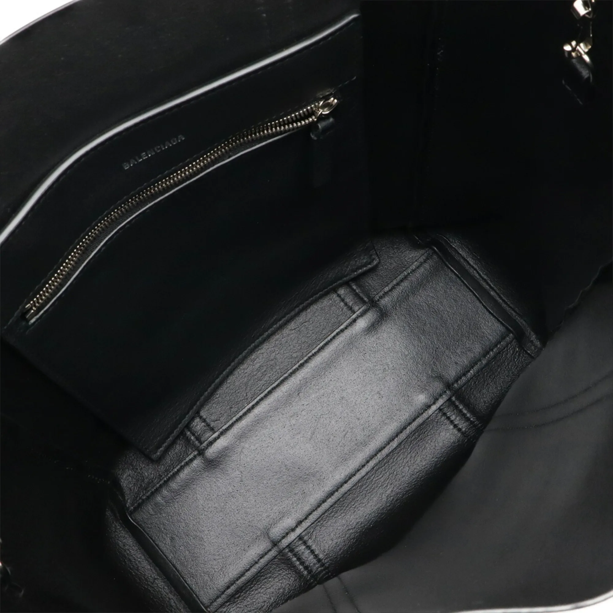 BALENCIAGA Black Leather Shoulder Bag