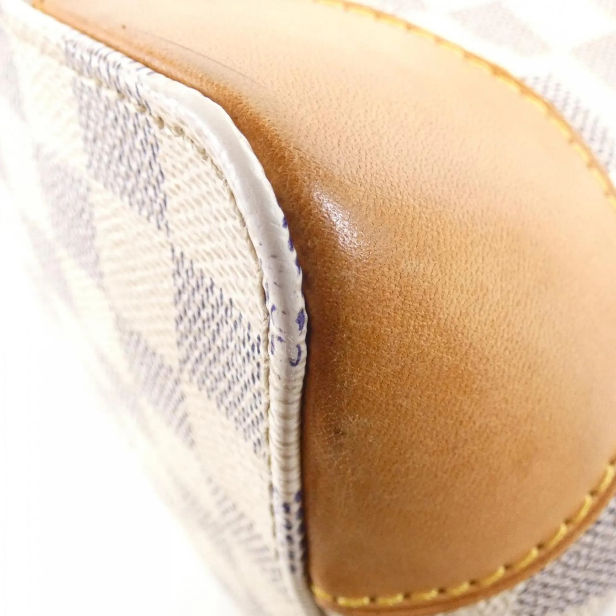 LOUIS VUITTON Gold Damier Bag