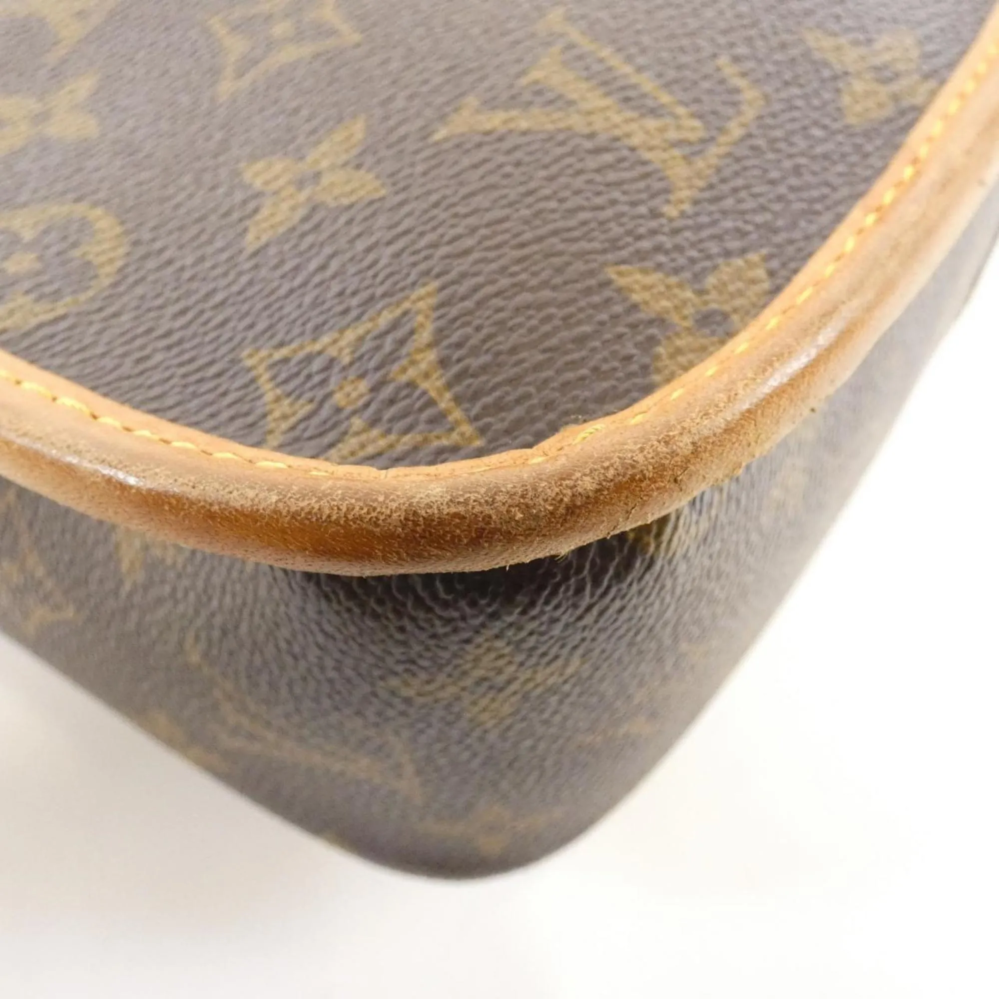 LOUIS VUITTON Brown Monogram Shoulder Bag