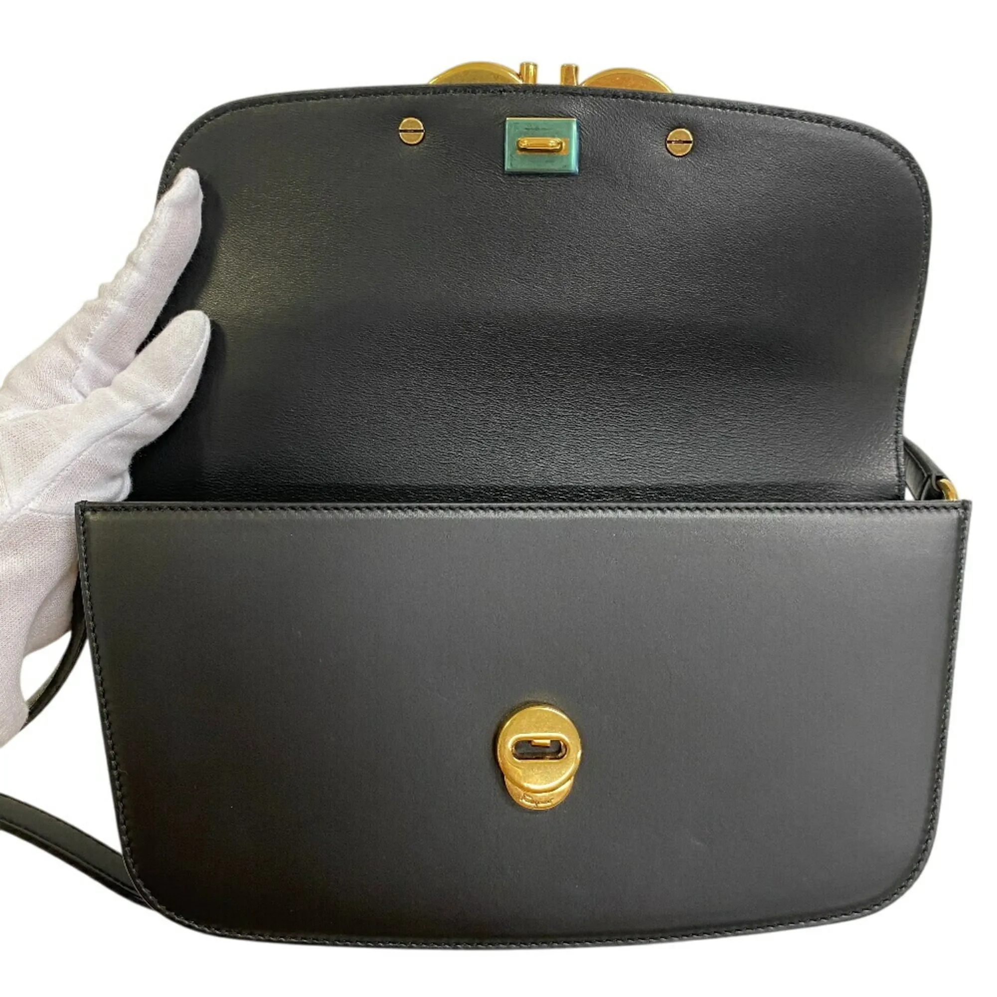 SALVATORE FERRAGAMO Black Shoulder Bag