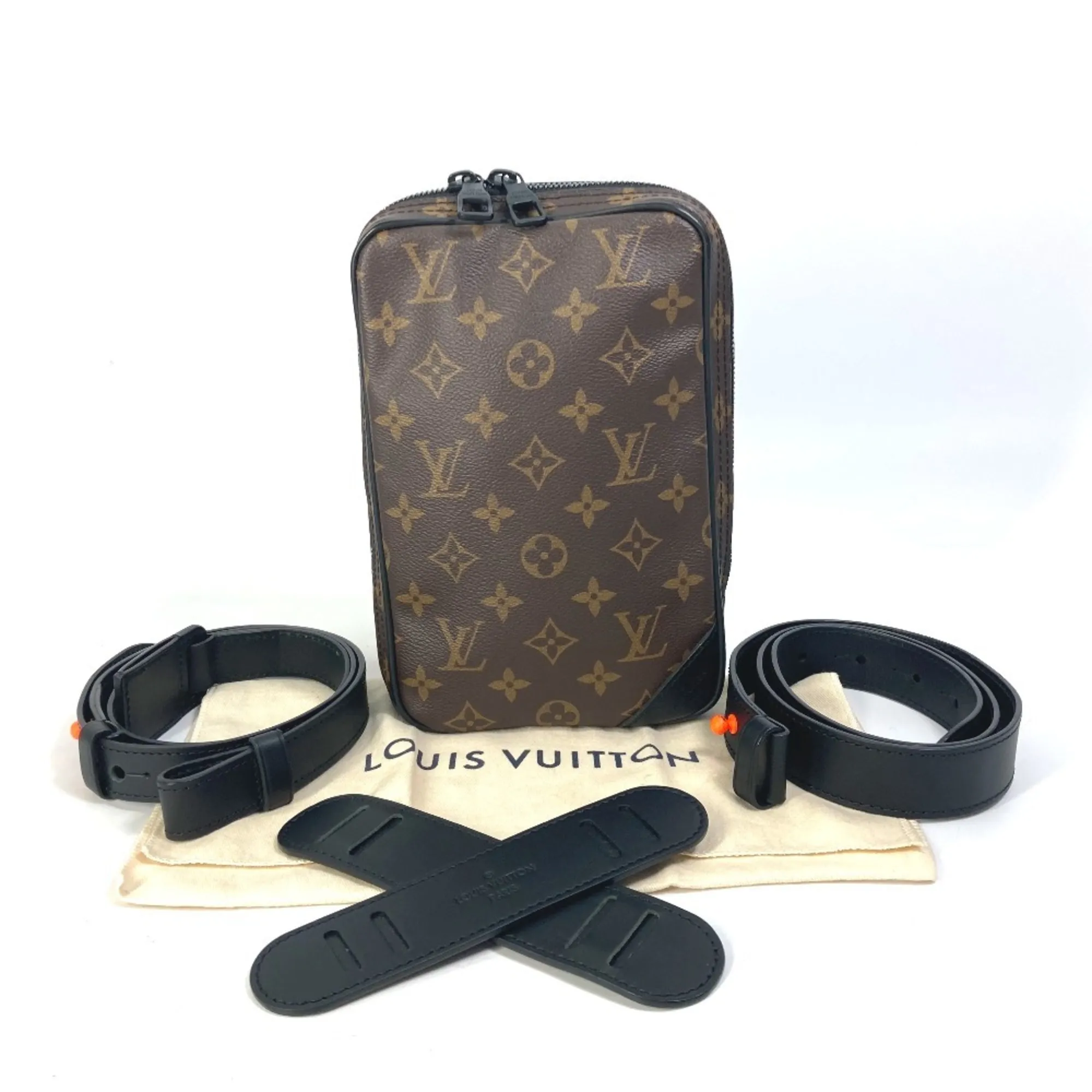 LOUIS VUITTON Brown Monogram Shoulder Bag