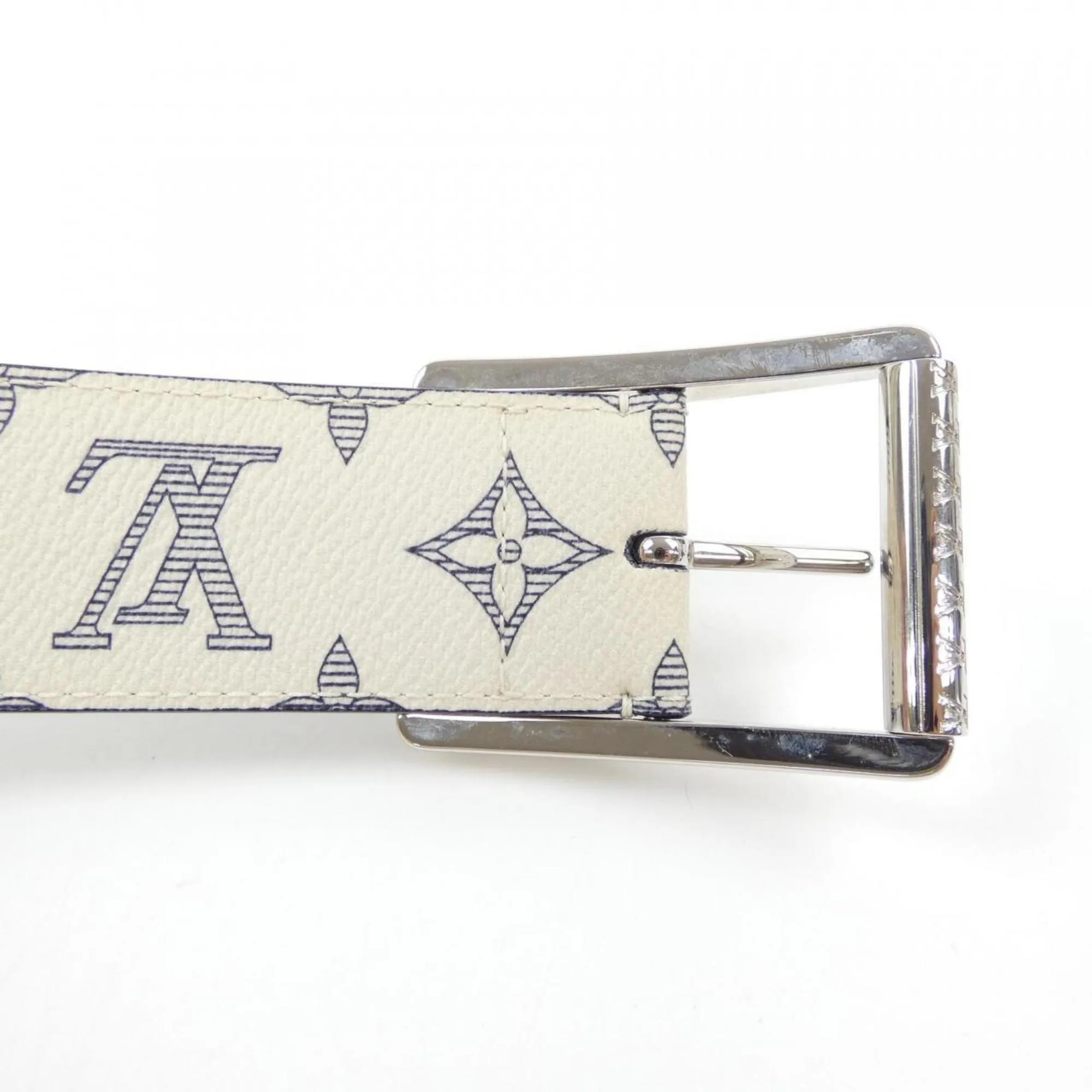 LOUIS VUITTON Cream Belt